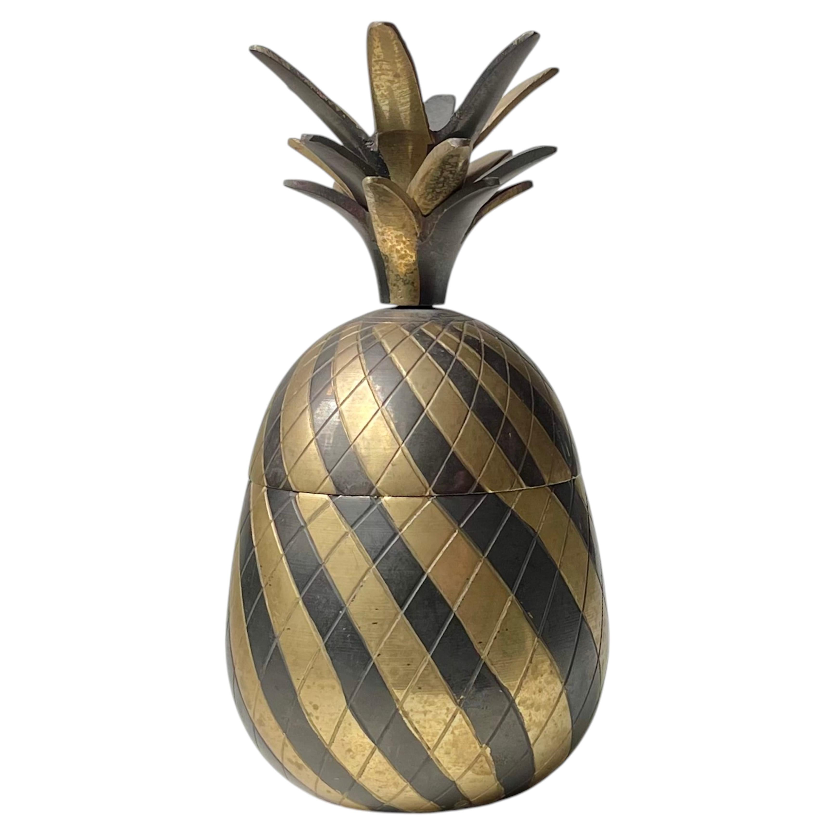Vintage Hollywood Regency Brass Pineapple Trinket or Urn, 1970s