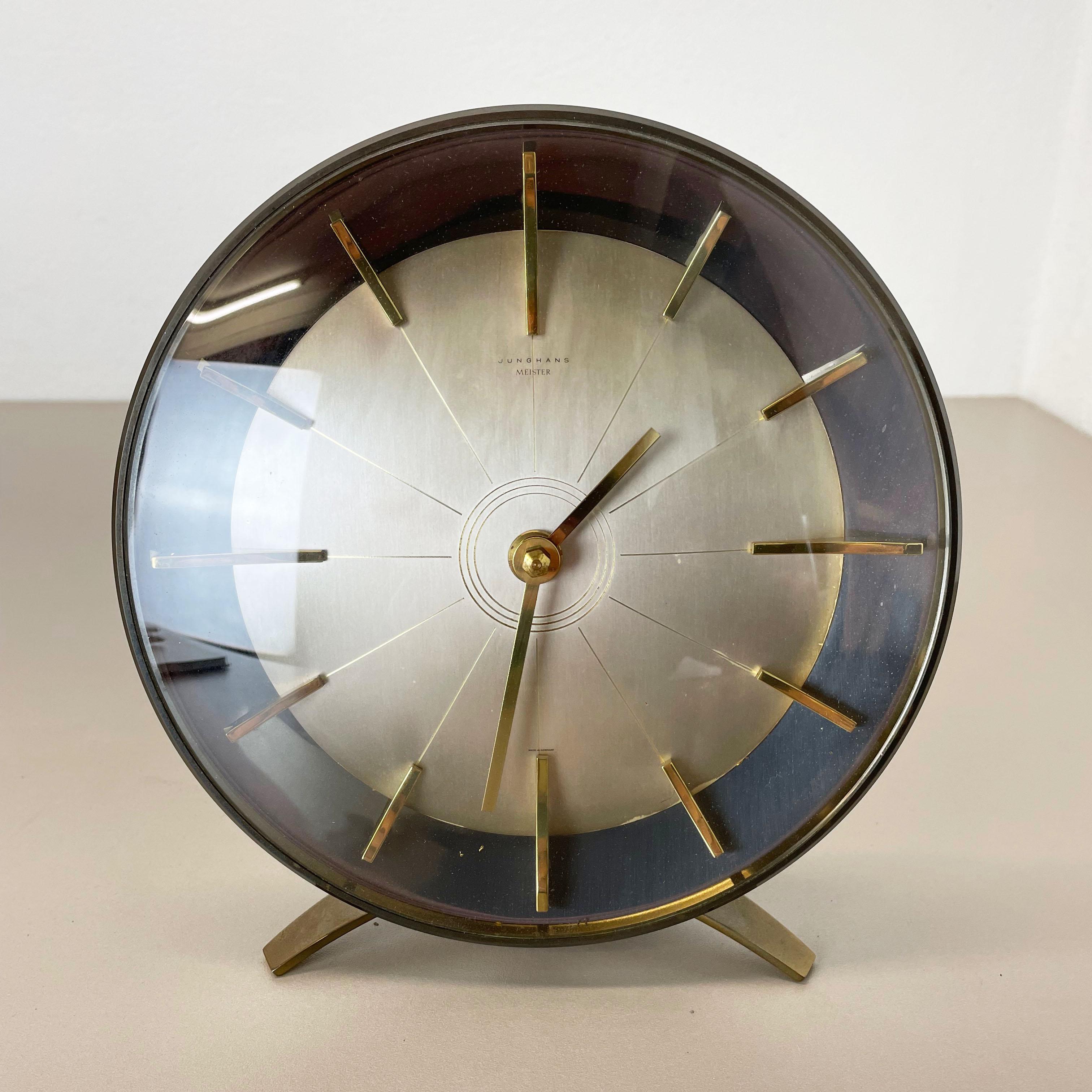 Mid-Century Modern Horloge de table Vintage Hollywood Regency en laiton Junghans Meister, Allemagne, années 1950 en vente
