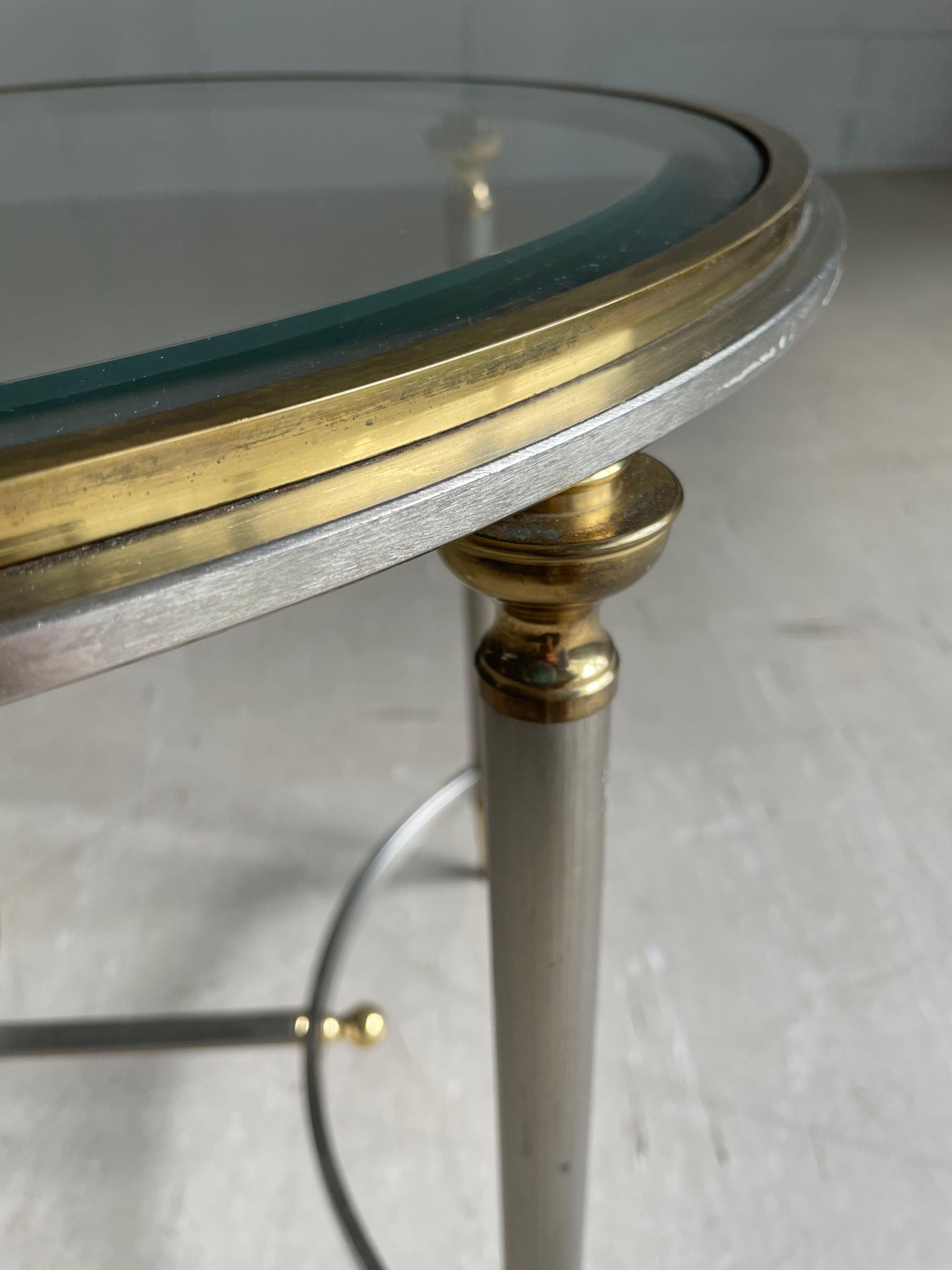 Vintage Hollywood Regency brushed steel & brass side table In Good Condition For Sale In Bern, CH