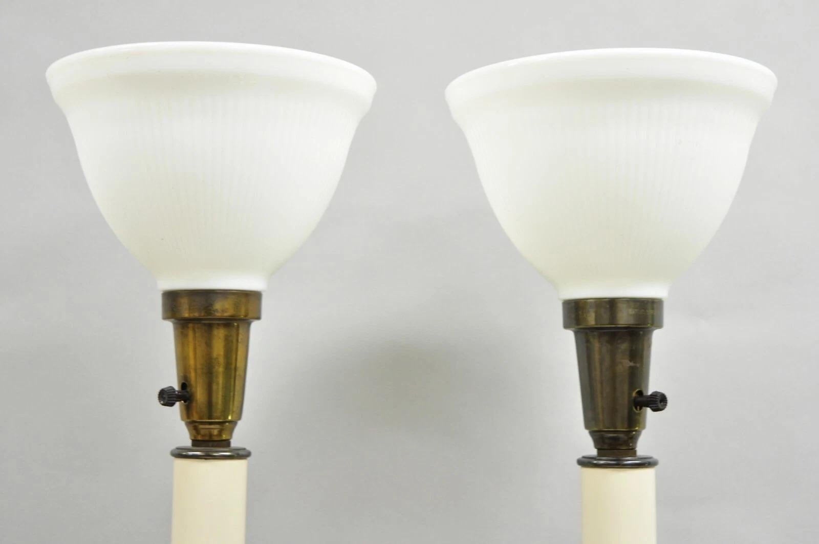 Vintage Hollywood Regency Burnished Brass Tall Candlestick Table Lamps - a Pair For Sale 4