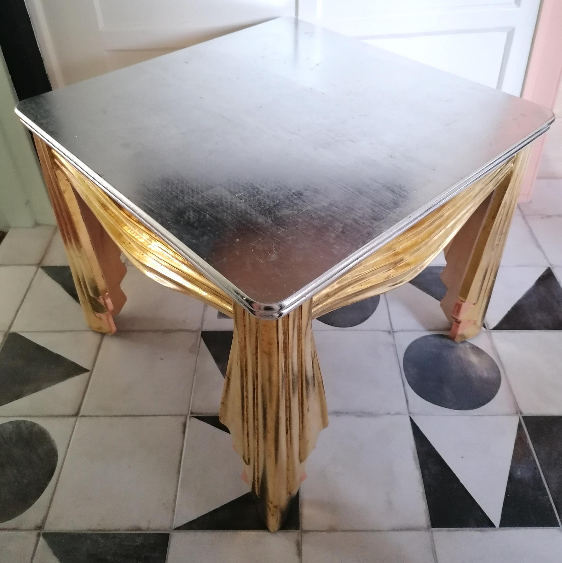 Vintage Hollywood Regency carved gilt wood swagged table , USA c1970s For Sale 1