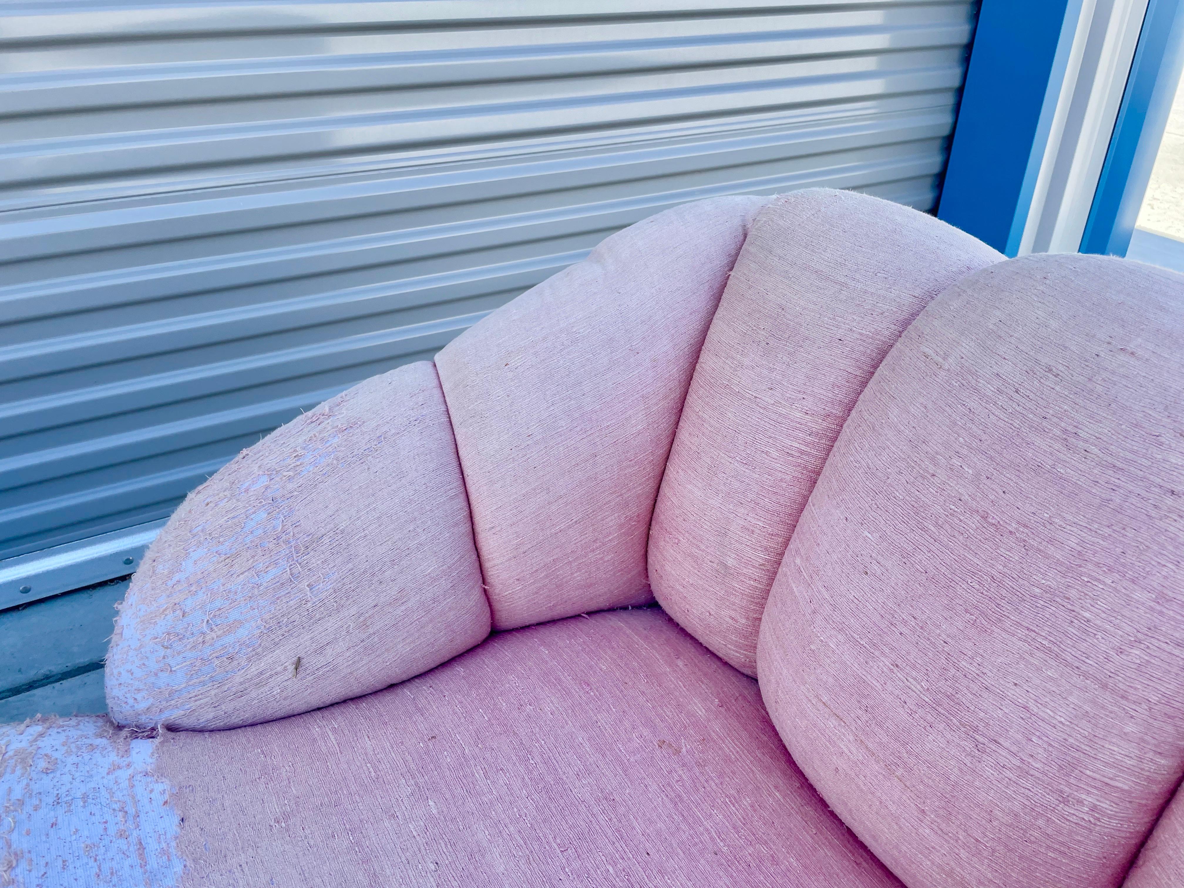 pink velvet chaise lounge