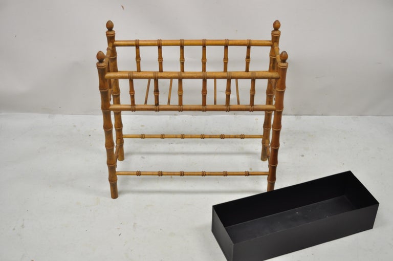 Vintage Hollywood Regency Chinese Chippendale Faux Bamboo Plant Stand Planter For Sale 4