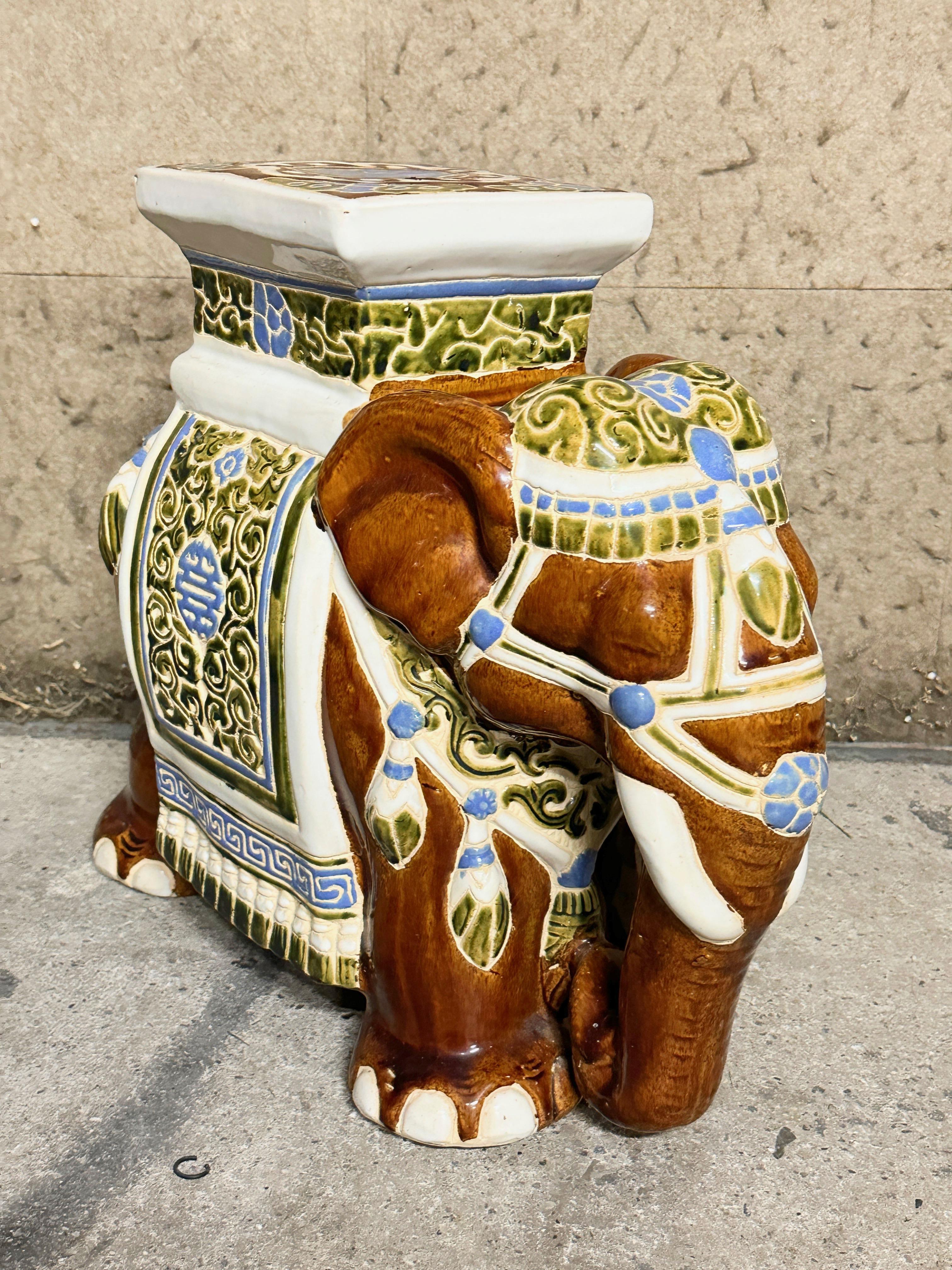 Vintage Hollywood Regency Chinese Elephant Garden Plant Stand For Sale 1