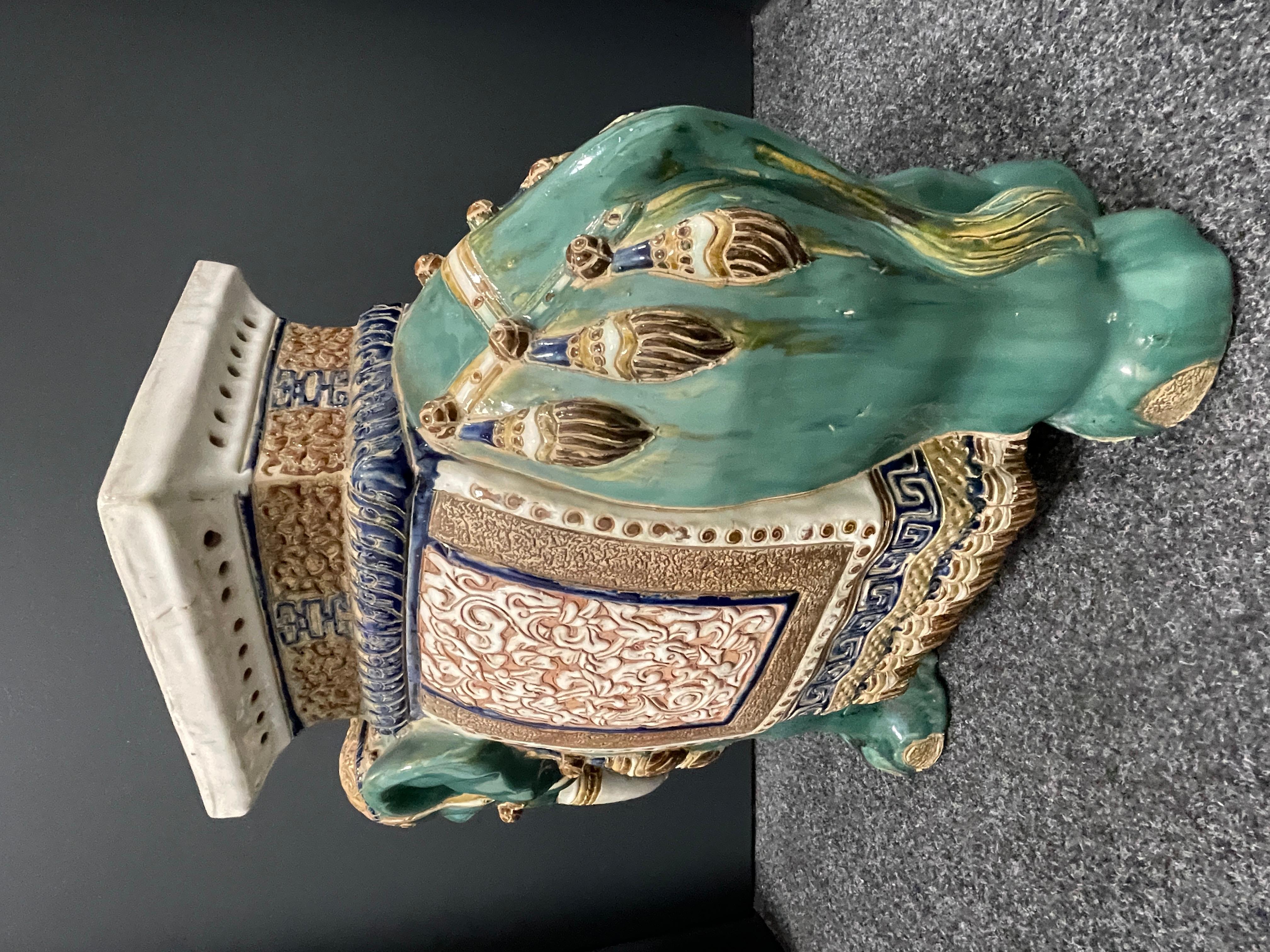 Mid-20th Century Vintage Hollywood Regency Chinese Jade Green Elephant Garden Plant Stand