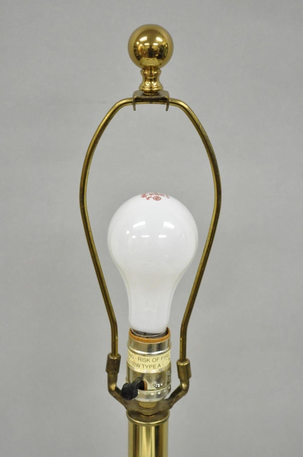 20th Century Vintage Hollywood Regency Crystal Glass Pineapple Column Brass Table Lamp For Sale