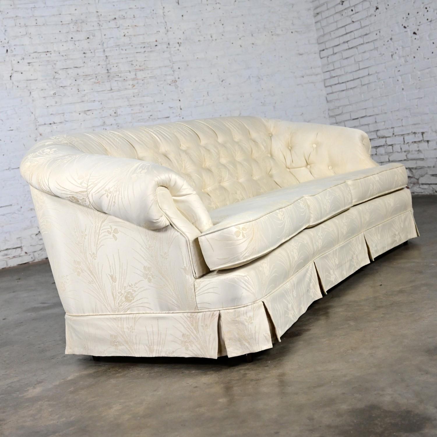 Vintage Hollywood Regency Curved Sofa Button Back Off-White Damask Fabric For Sale 6
