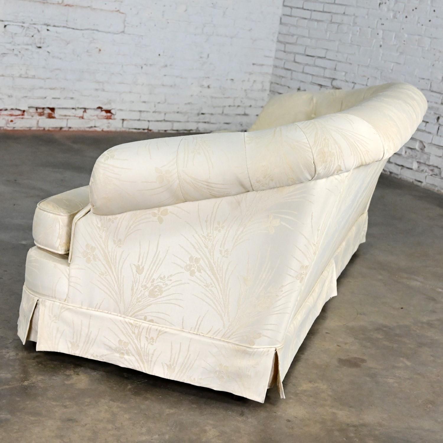 Vintage Hollywood Regency Curved Sofa Button Back Off-White Damask Fabric For Sale 2