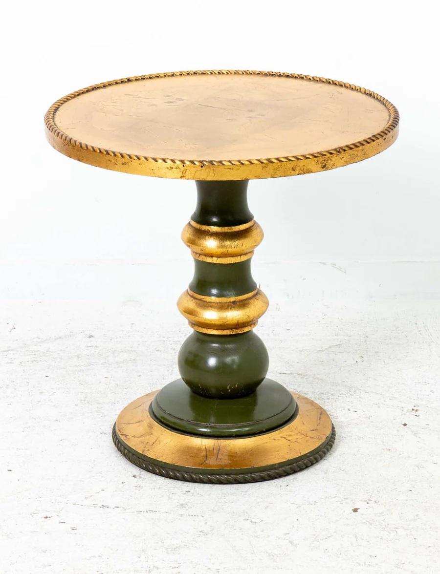 Vintage Hollywood Regency Custom Gilt Table In Good Condition For Sale In New York, NY