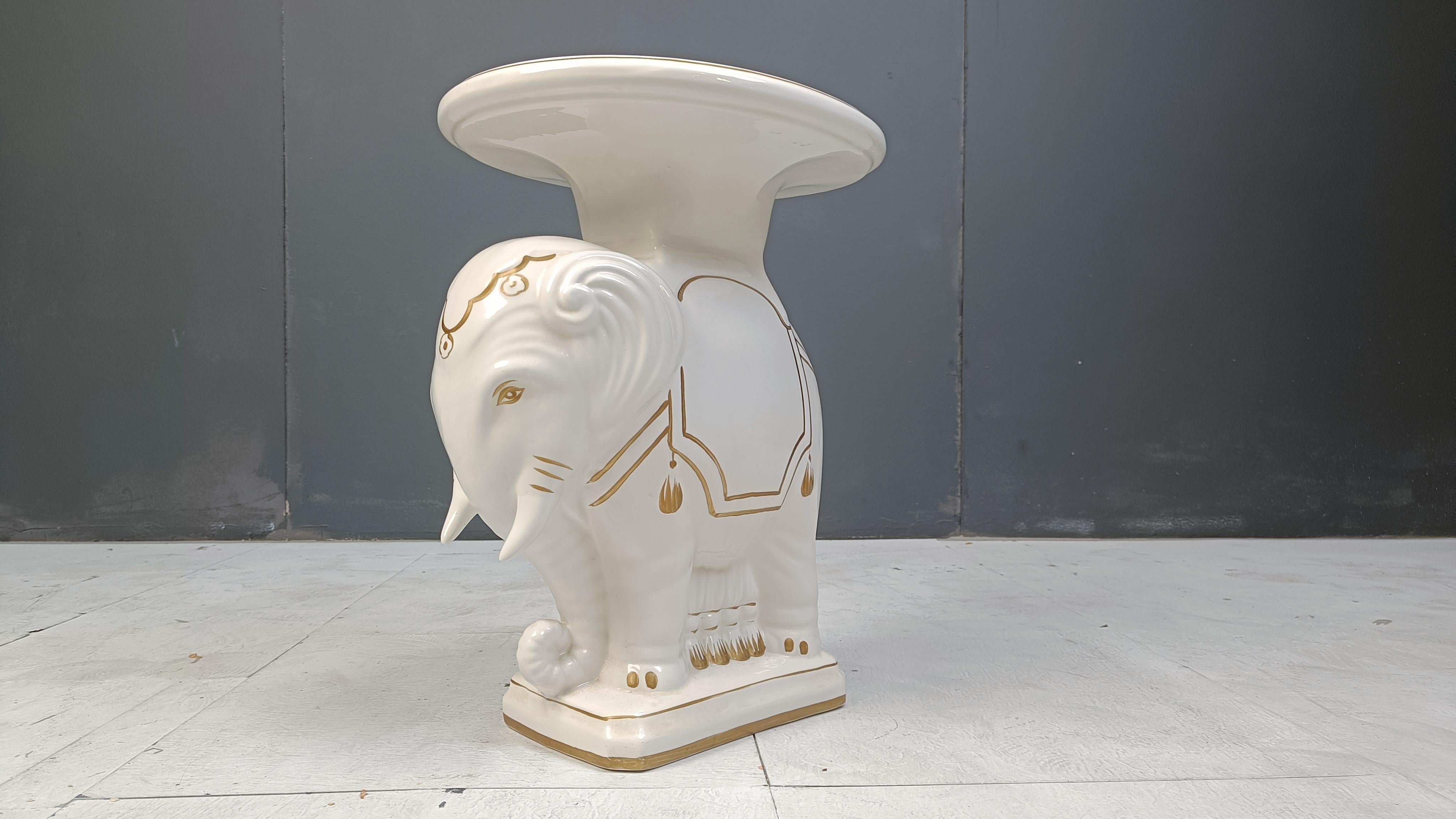 Céramique Stand de plantes pour éléphant Vintage Hollywood Regency - 1960s en vente