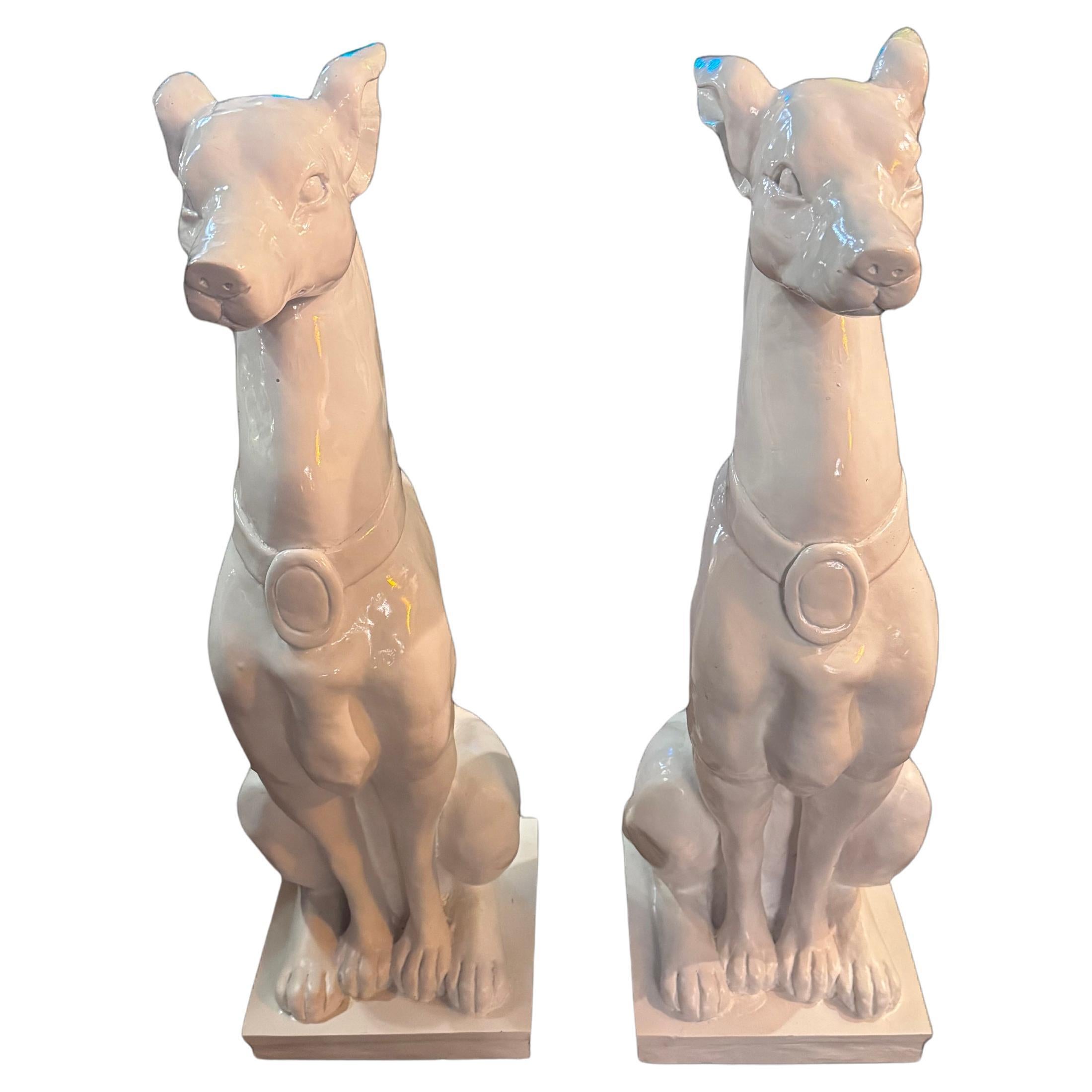 Vintage Hollywood Regency Era Cane Whippet/Greyhound in gesso bianco - coppia