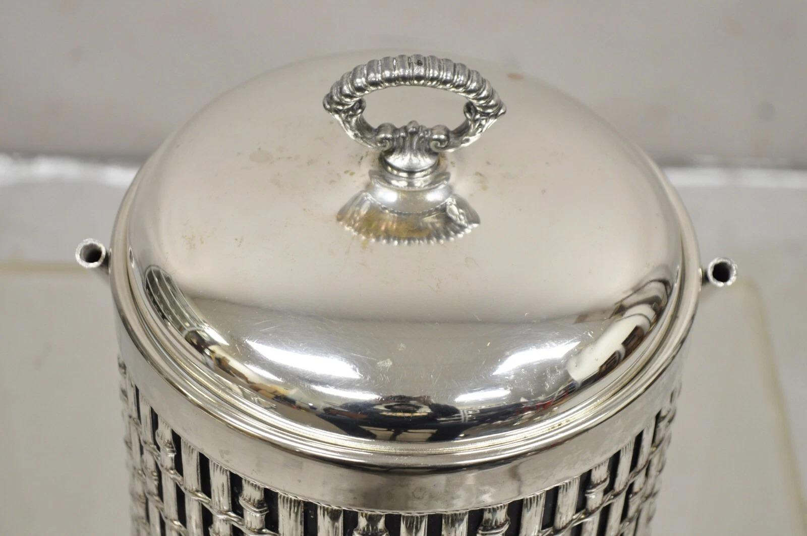 Cubitera con tapa de bambú de imitación de la época Hollywood Regency bañada en plata Desconocido en venta