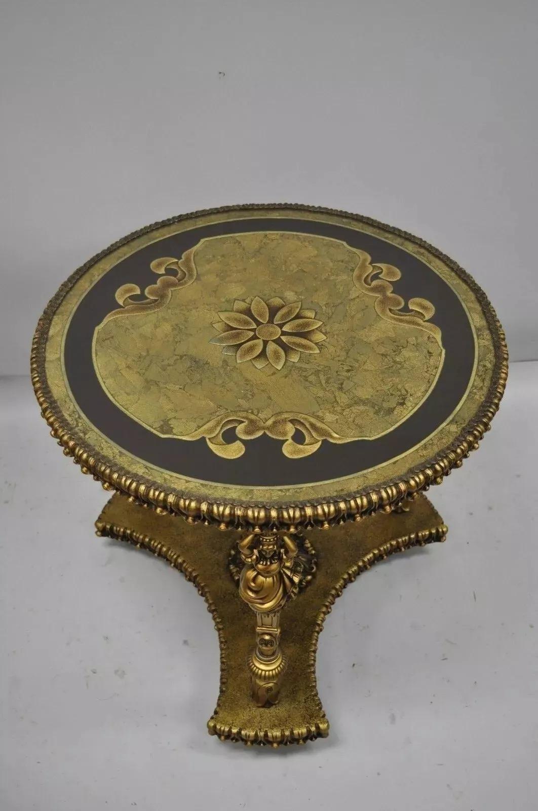 Table d'appoint vintage en métal figurant une femme dorée de style Hollywood Regency français en vente 4