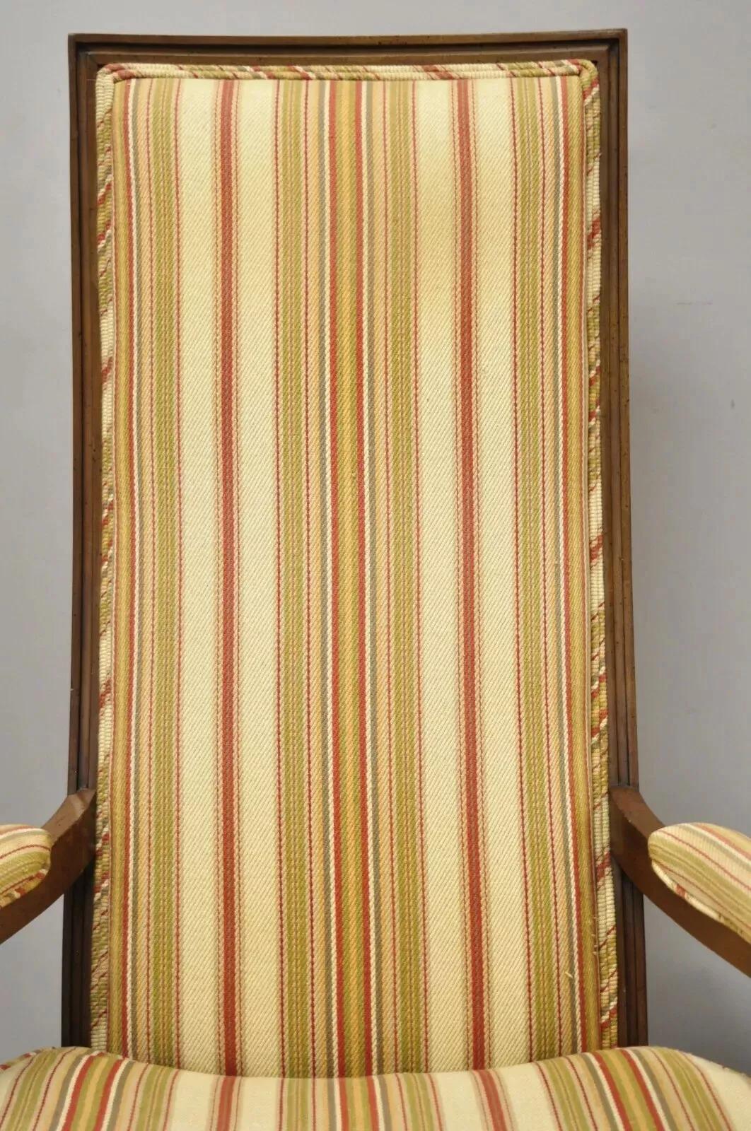 Sconosciuto Vintage Hollywood Regency - Poltrone imbottite con schienale alto in stile francese - una coppia in vendita