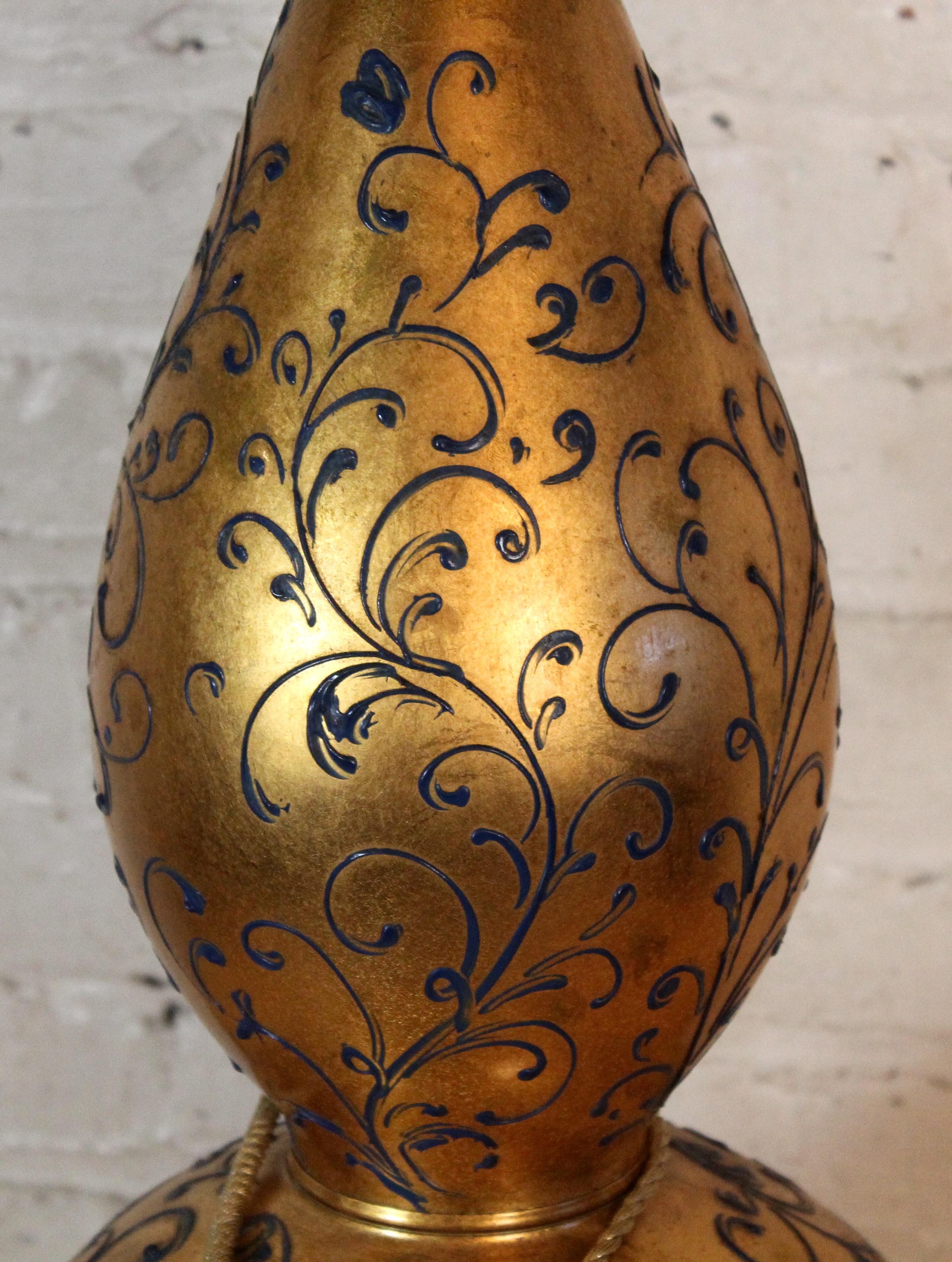 Vintage Hollywood Regency Gilted Gourd Lamp In Good Condition For Sale In Brooklyn, NY