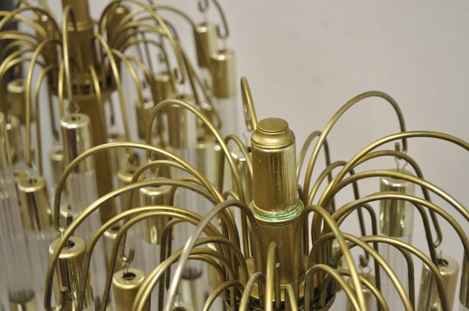 Lampes de table à cascade en acrylique Gold Palms Vintage - Paire en vente 1