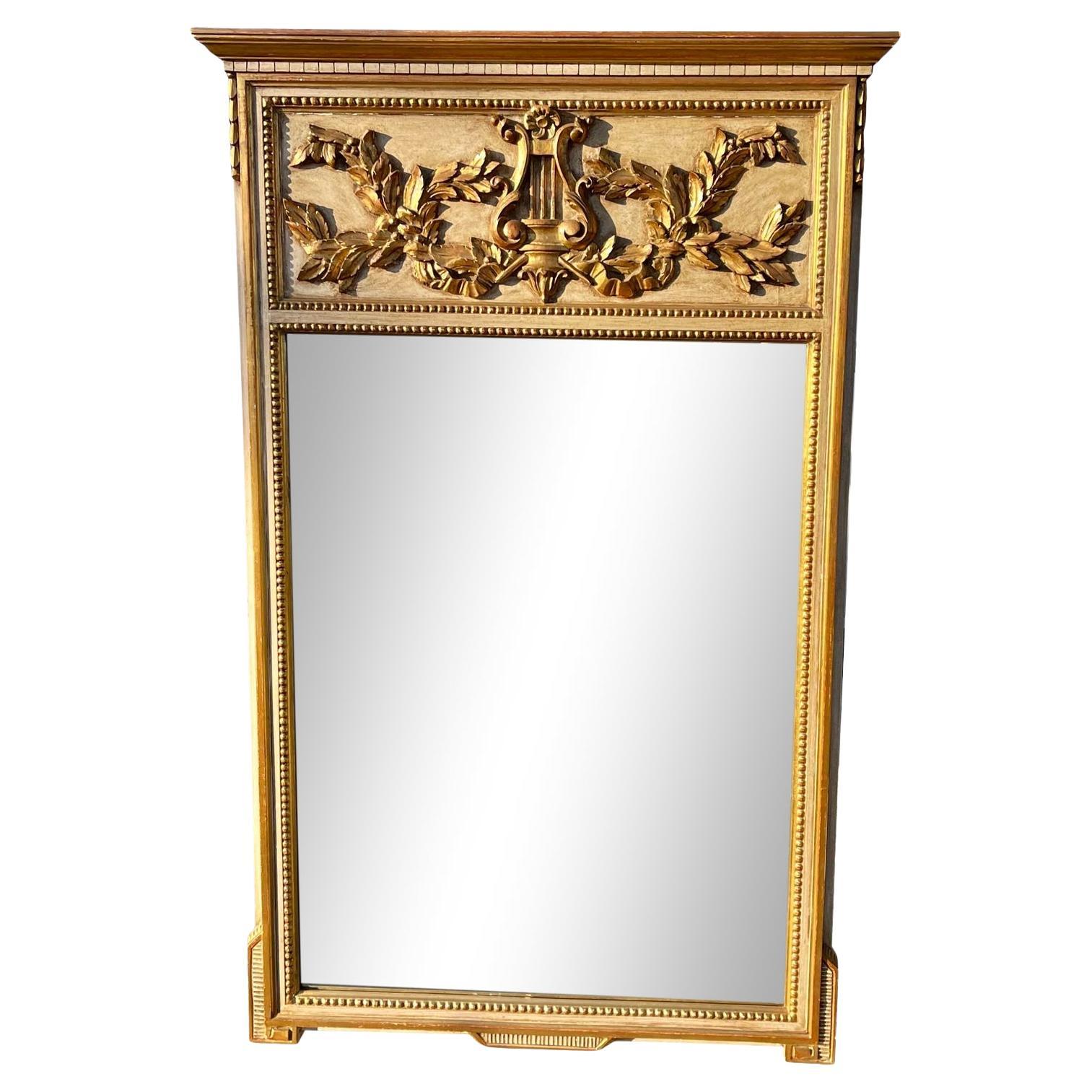 Vintage Hollywood Regency Italian Giltwood Mirror, Early 20th Century For Sale