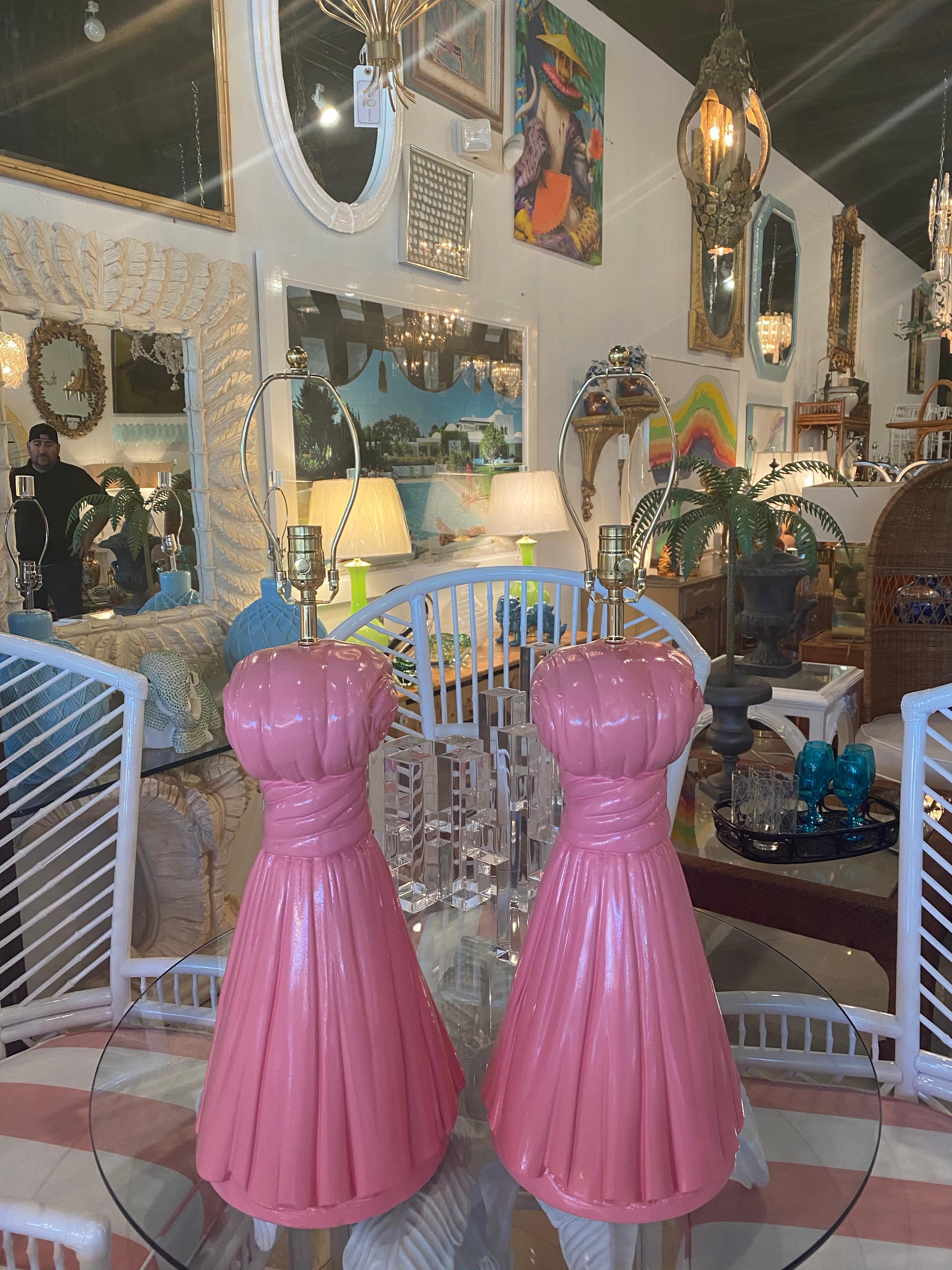 Vintage Hollywood Regency Large Pair of Coral Pink Plaster Tassel Table Lamps 8