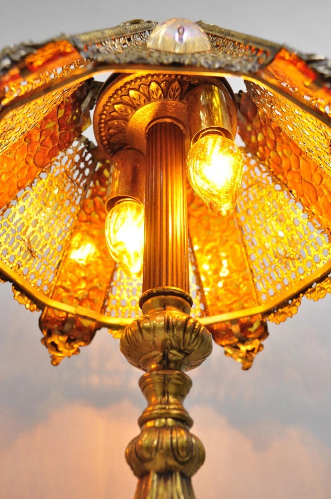 Kleine Gold-Tischlampen im Hollywood-Regency-Stil von Loevsky & Loevsky im Loevsky- und Loevsky-Stil, Paar (Metall) im Angebot