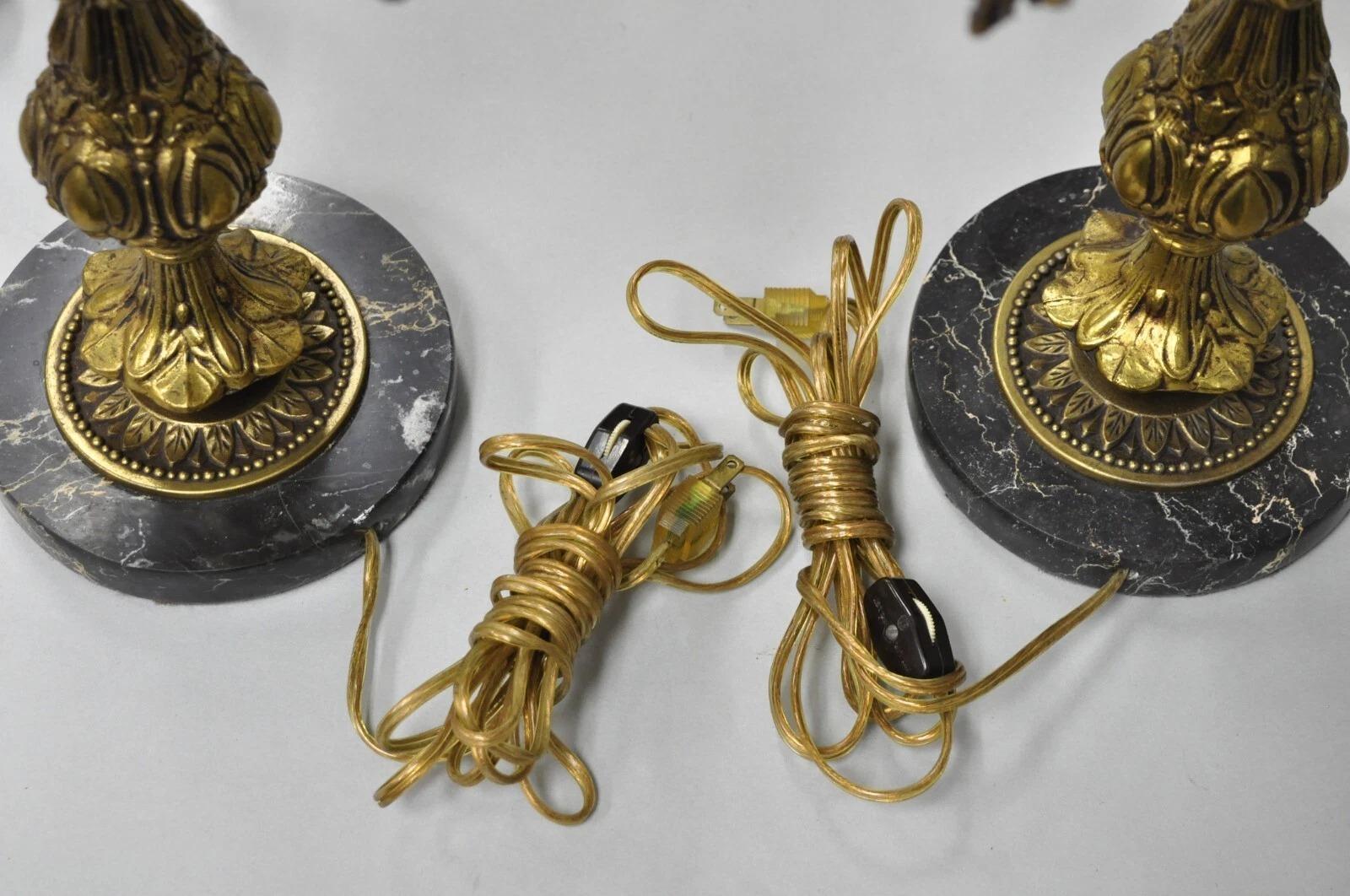 Kleine Gold-Tischlampen im Hollywood-Regency-Stil von Loevsky & Loevsky im Loevsky- und Loevsky-Stil, Paar im Angebot 1