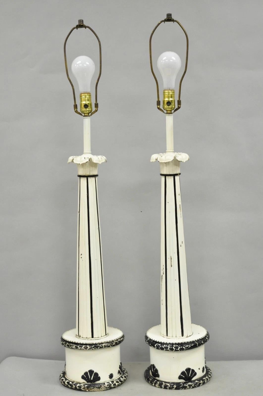 Vintage Hollywood Regency Lotus Leaf Black & White Metal Column Table Lamps Pair For Sale 7