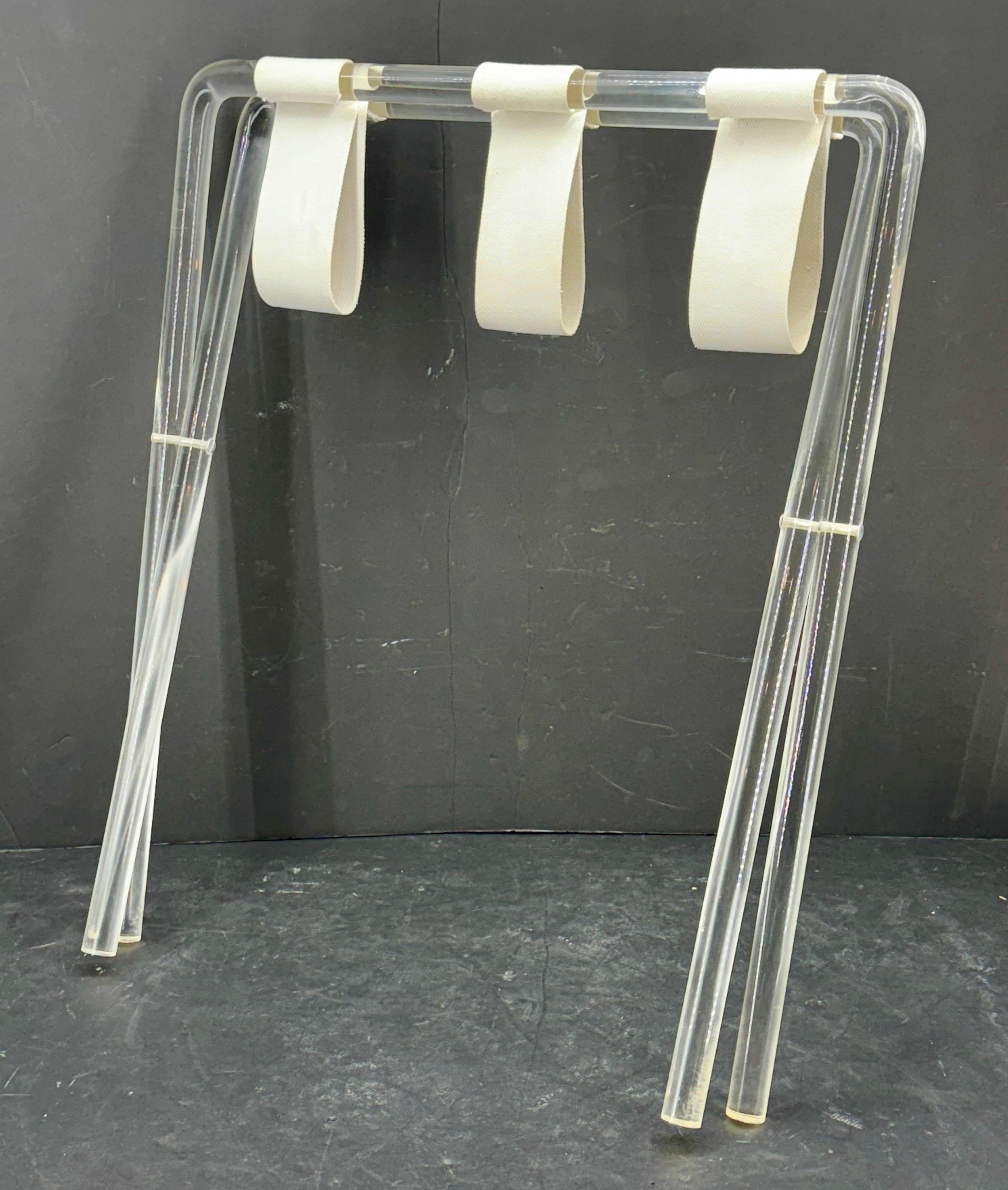 Hollywood Regency Lucite-Tablett-Tablett-Tisch oder Gepäckablage-Regency-Tisch im Angebot 8