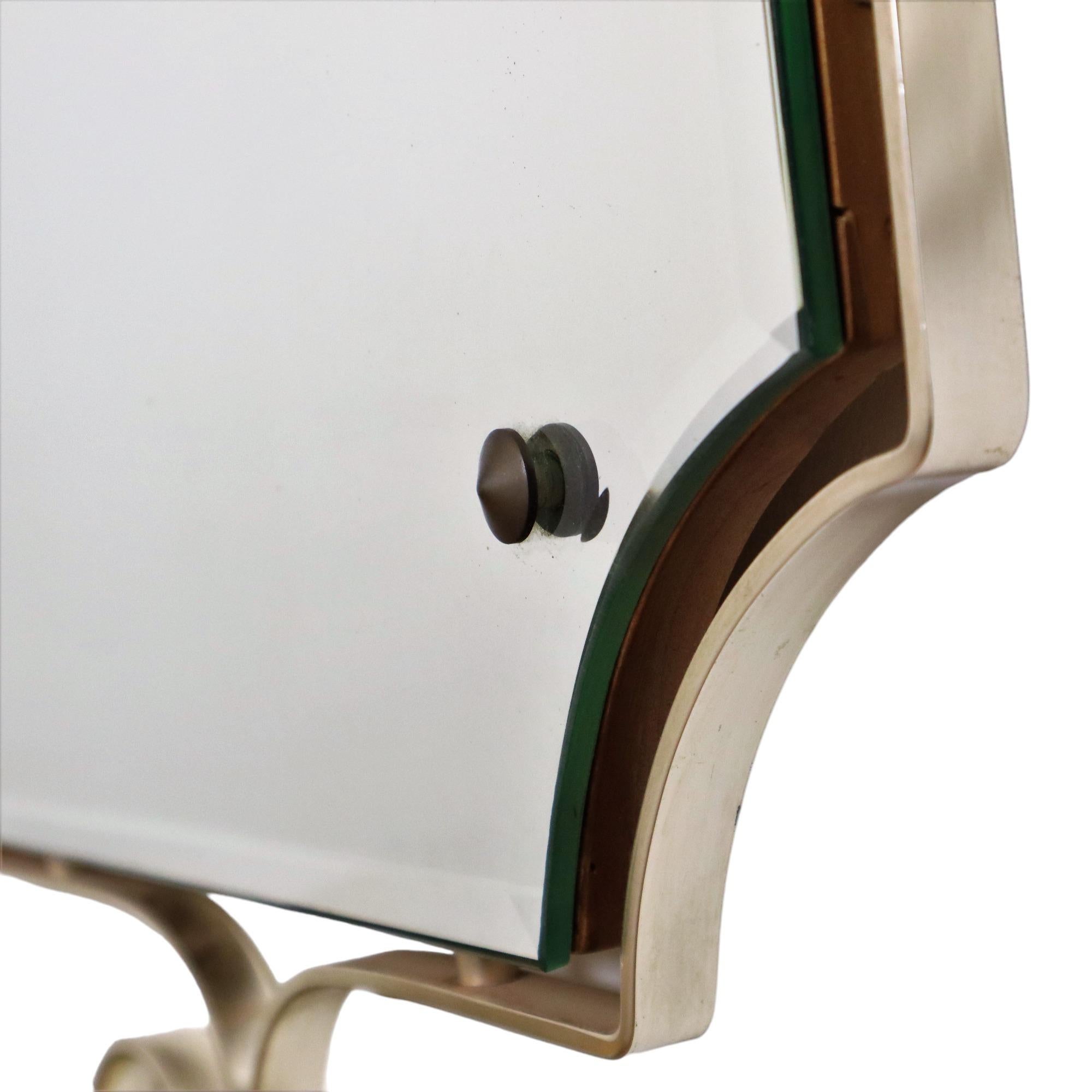 Milieu du XXe siècle Miroir Vintage Hollywood Regency Or Métal Facetté Sixties en vente