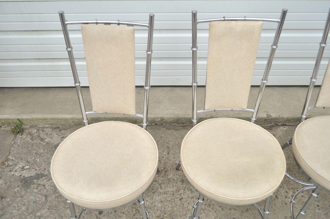 Ensemble de salle à manger vintage Hollywood Regency moderne chromé et faux bambou 5
