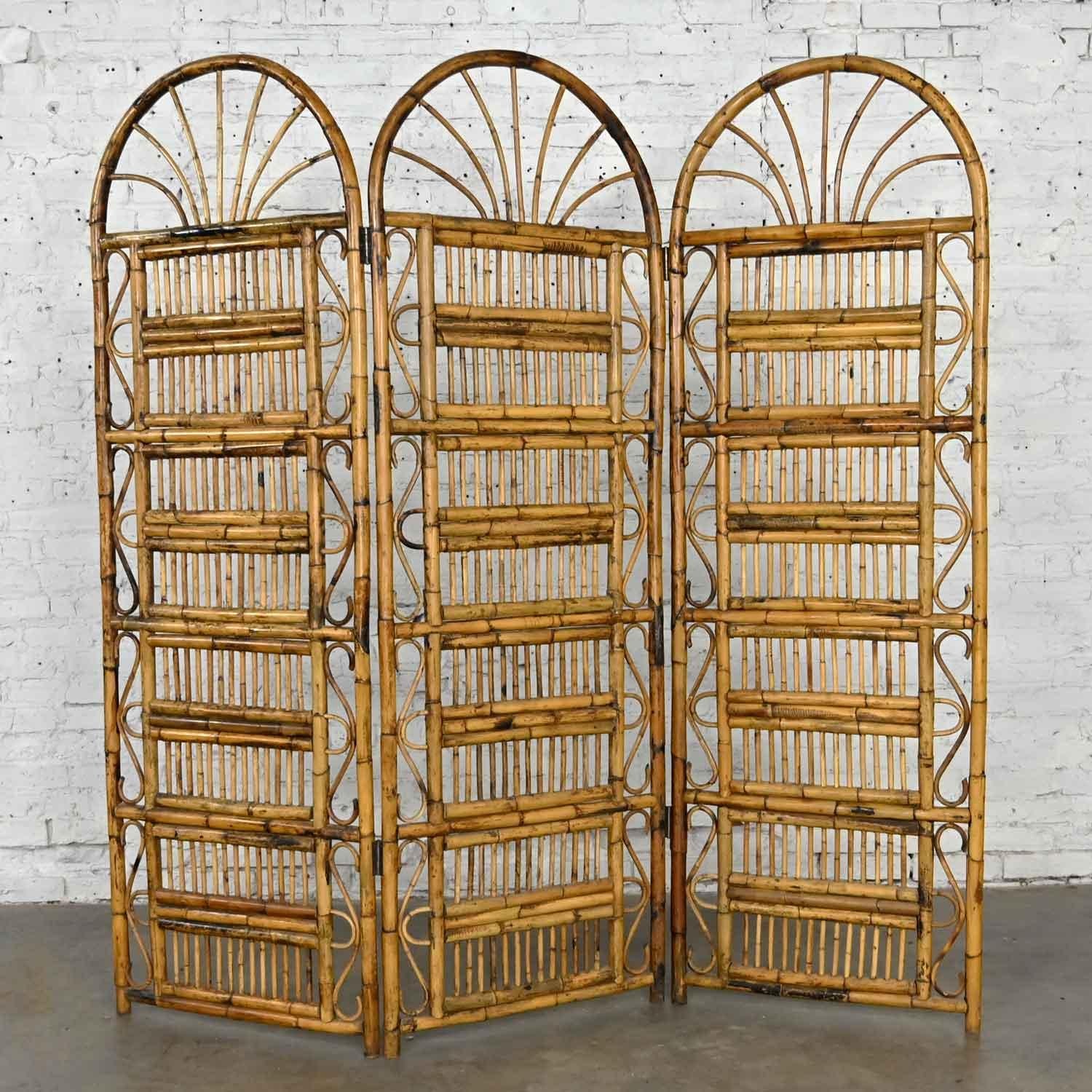 Vintage Hollywood Regency Organic Modern Rattan 3 Panel Folding Screen Arch Top 9