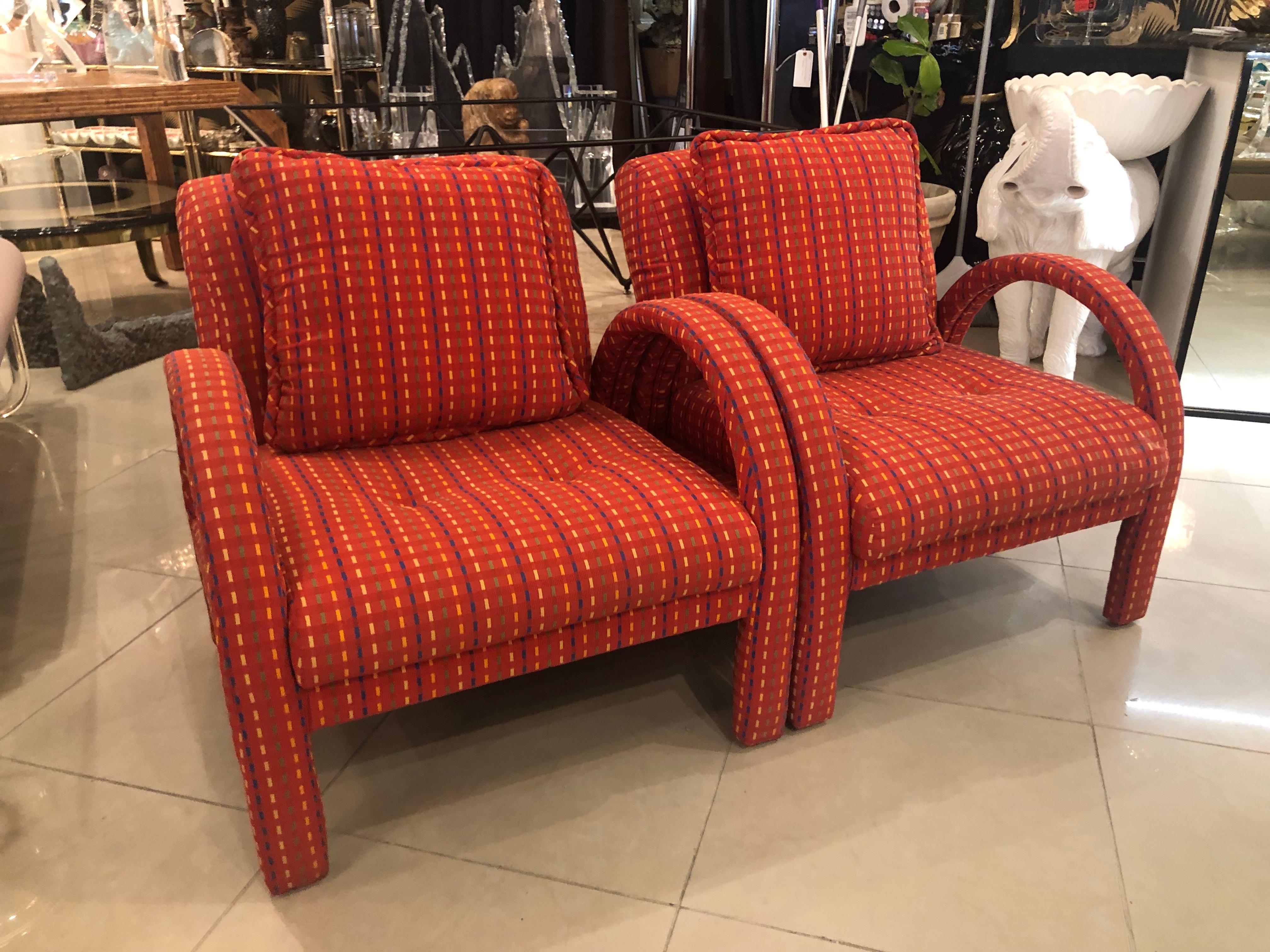 Vintage pair of arched armchairs club chairs in a new upholstered fabric. These have also been professionally steam cleaned. Includes matching pair of small pillows (pictured).
Measures: Cushion depth 21.5
Overall depth is listed below.