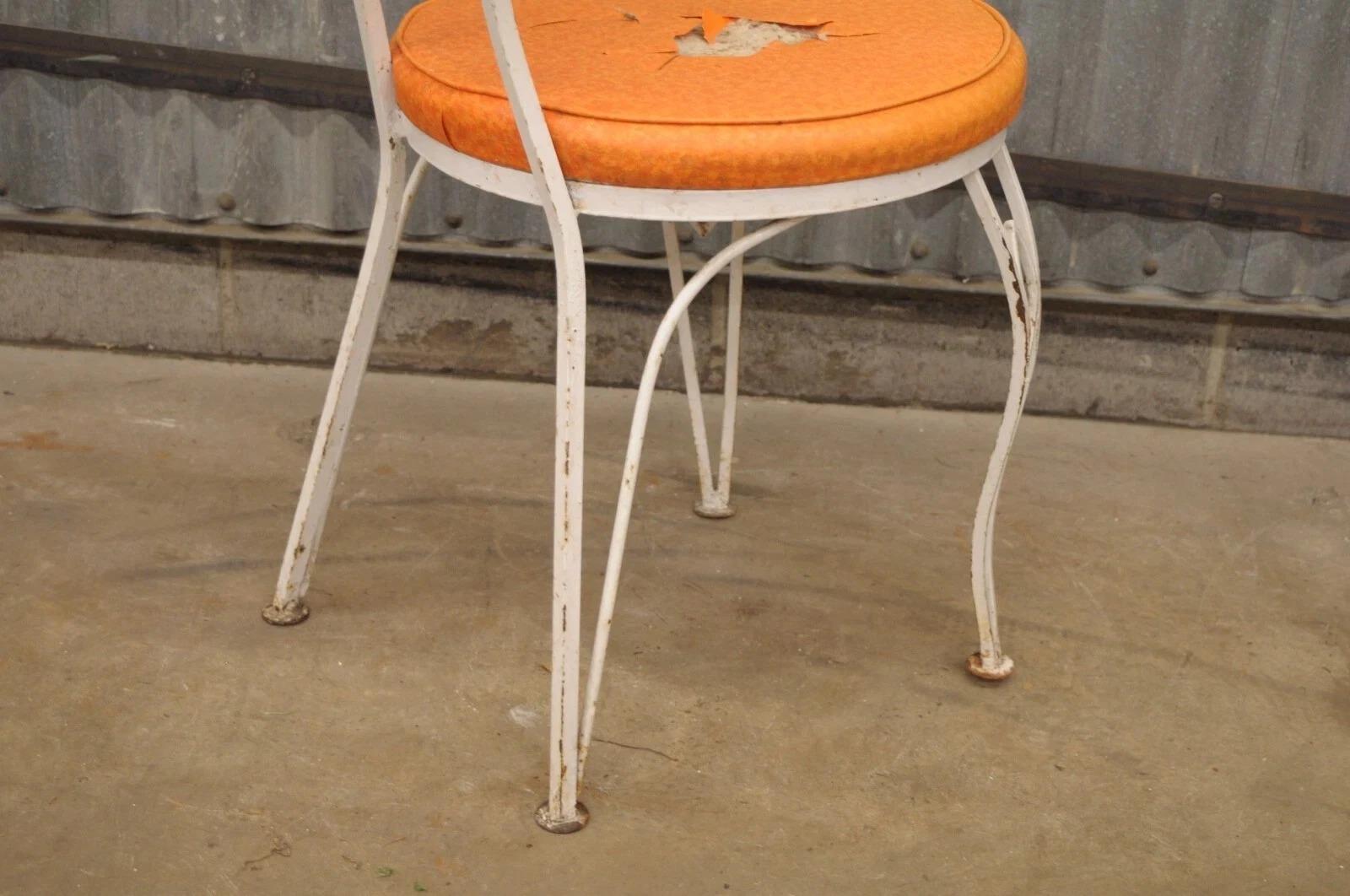 Ferro battuto Sedia laterale in ferro battuto vintage Hollywood Regency Salterini (B) in vendita
