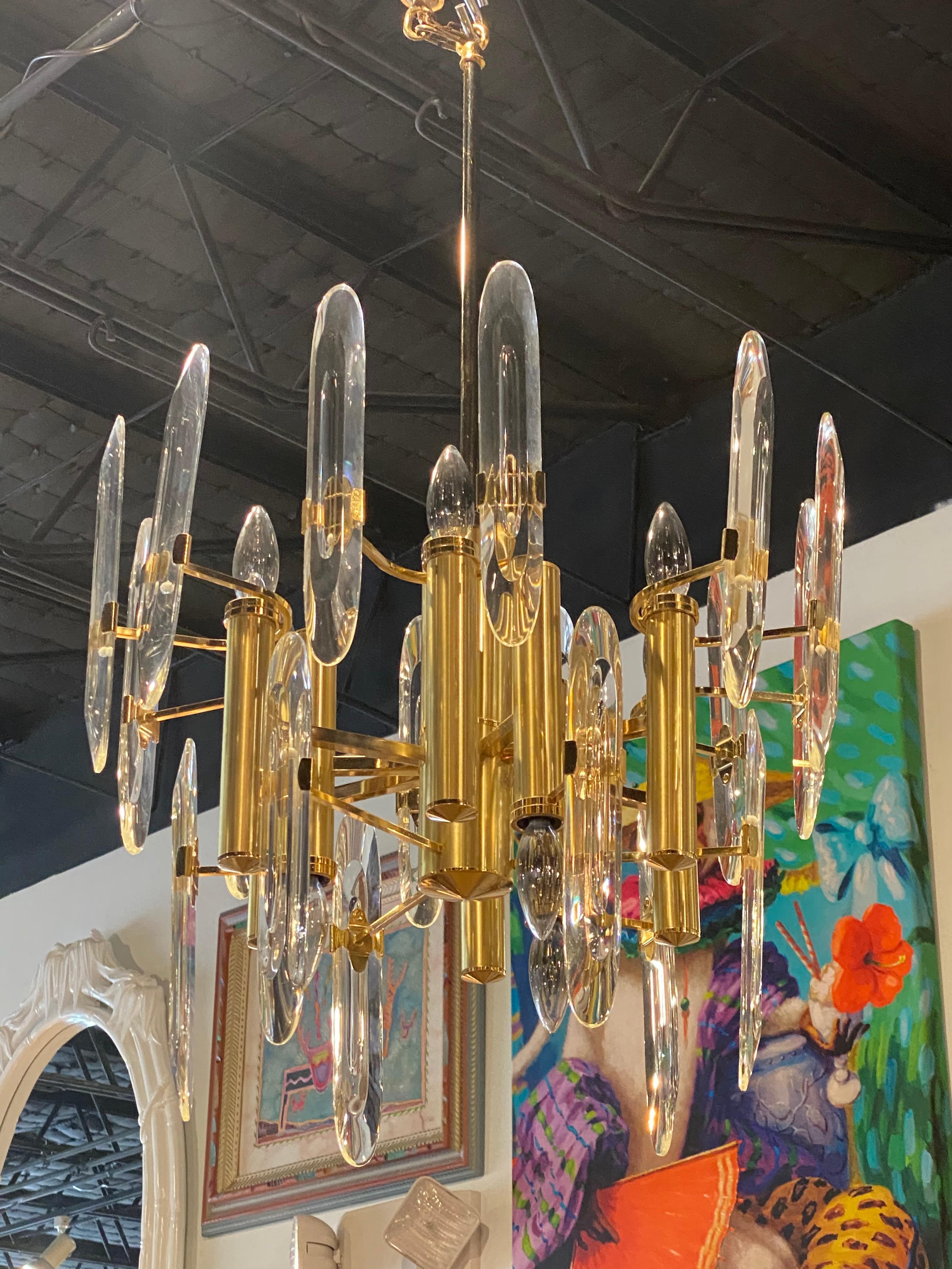 Vintage Hollywood Regency Sciolari Brass and Glass Chandelier Pair Available For Sale 4