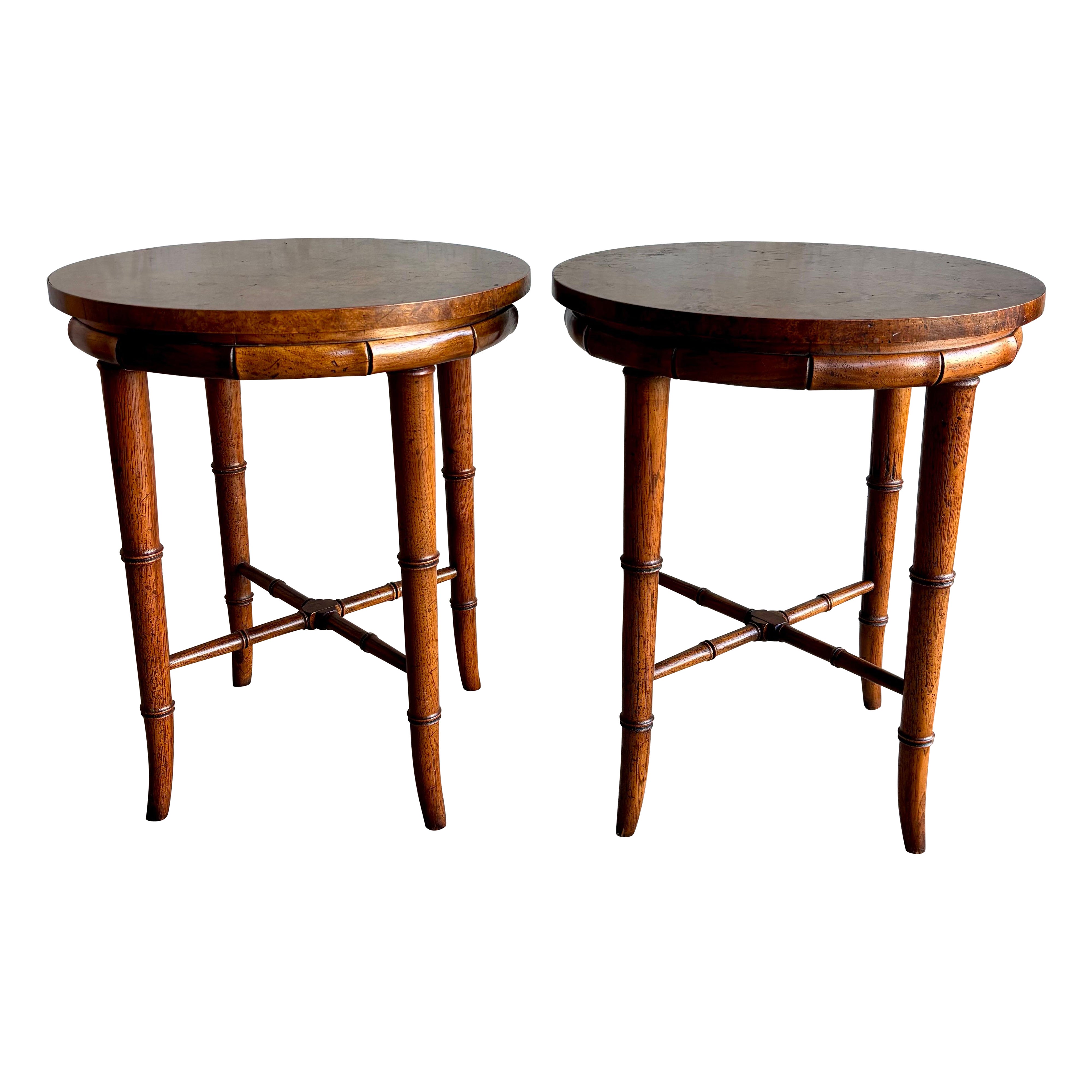 Vintage Hollywood Regency Side Tables by Henredon, Burl 
Faux Bamboo, a Pair in vendita