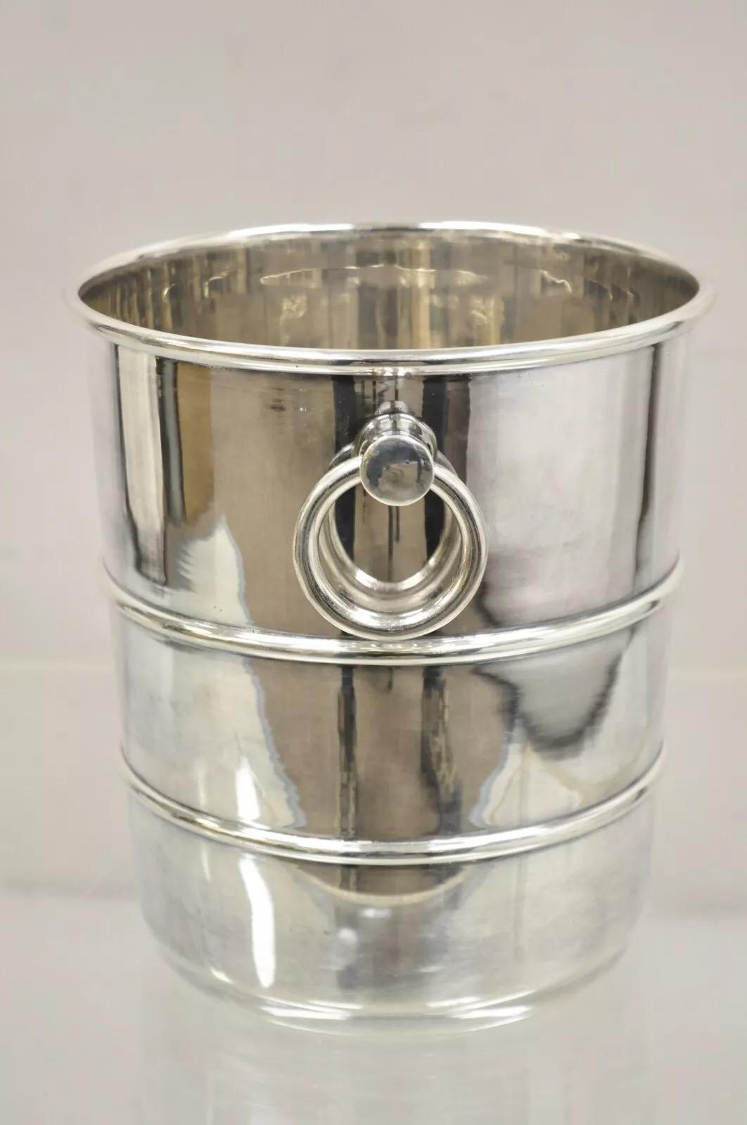Vintage Hollywood Regency Silver Plated Champagne Chiller Ice Bucket Ring Handle In Good Condition In Philadelphia, PA