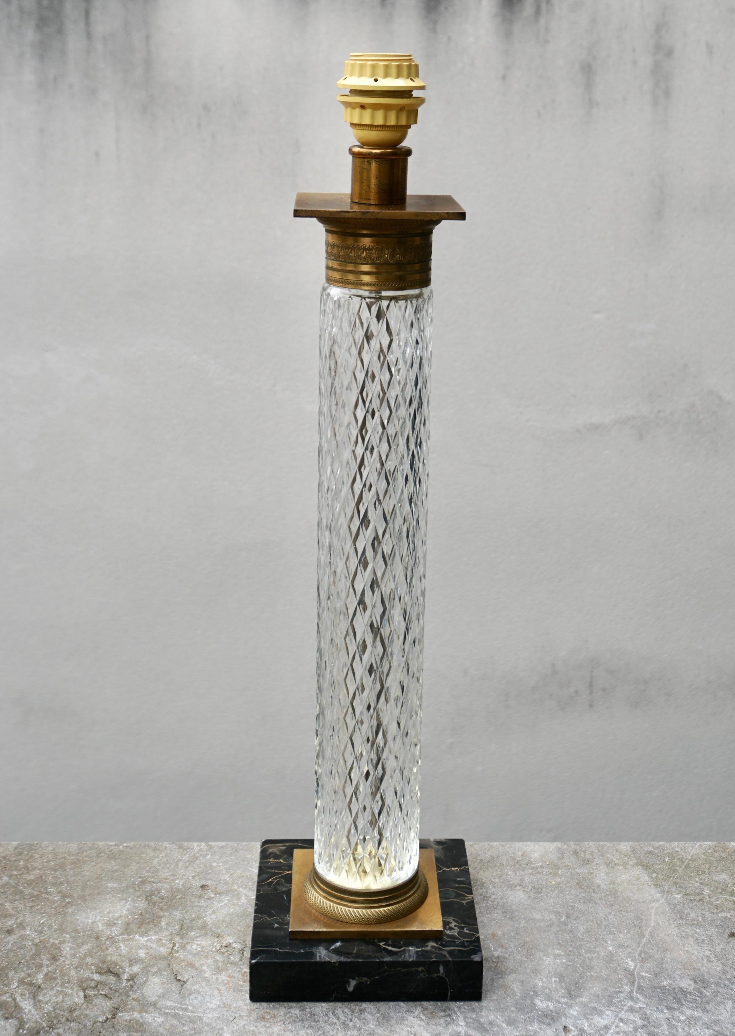 20th Century Vintage Hollywood Regency Style Crystal & Bronze Column Table Lamp For Sale