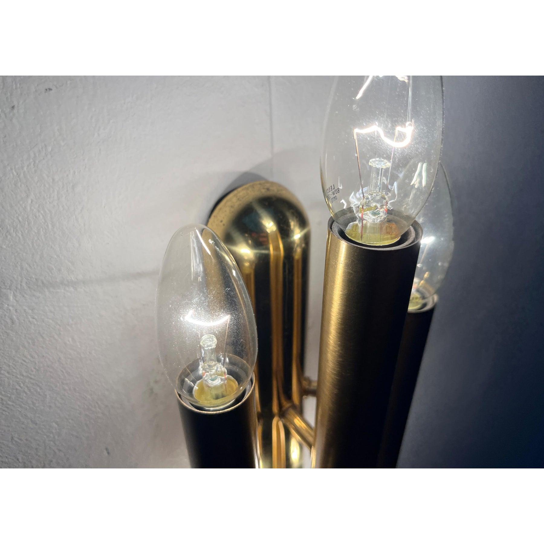 Vintage Hollywood Regency Stil Wandlampe in Messing, 1970er Jahre im Zustand „Gut“ im Angebot in Hamburg, DE