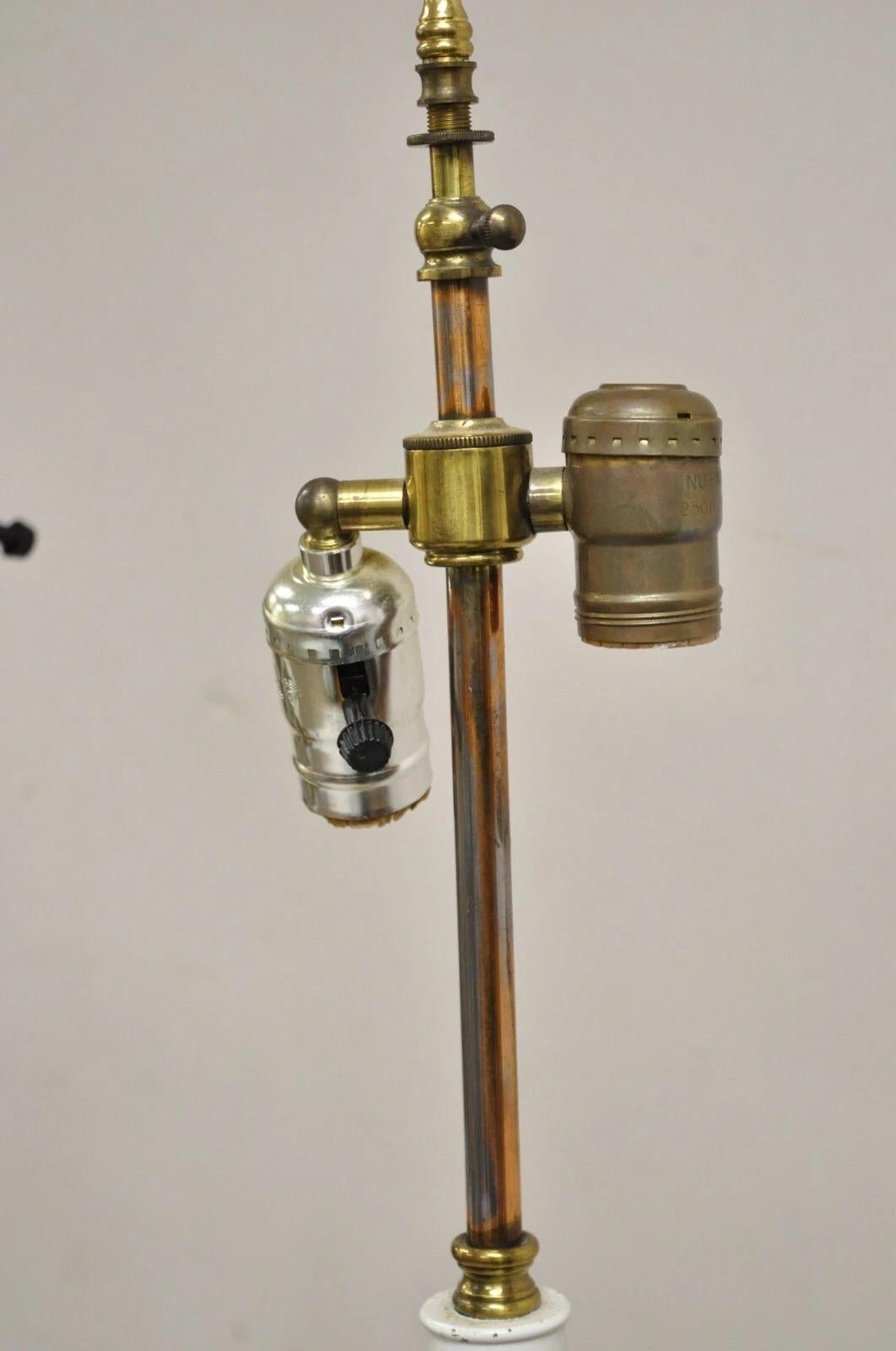 Lámparas de sobremesa vintage Hollywood Regency altas de latón lacado - un par en venta 4