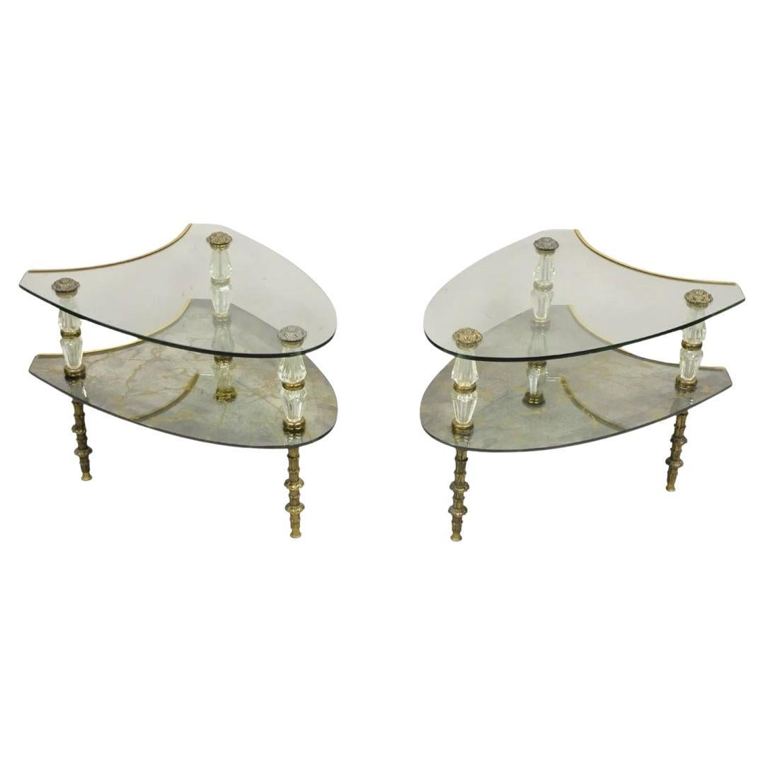 Pareja de Mesas Auxiliares de Cristal Églomisé Italiano Vintage Hollywood Regency de Dos Pisos en venta