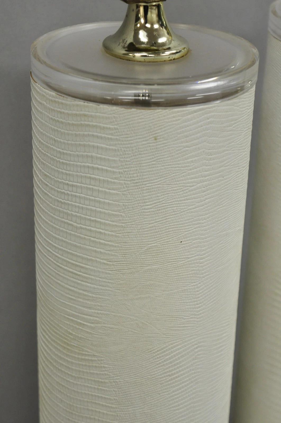 20th Century Vintage Hollywood Regency White Faux Alligator Embossed Cylinder Table Lamp Pair For Sale