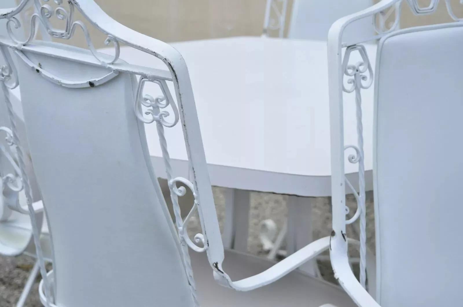 Ensemble de salle à manger pivotante vintage Hollywood Regency en fer blanc - 5 pièces en vente 3