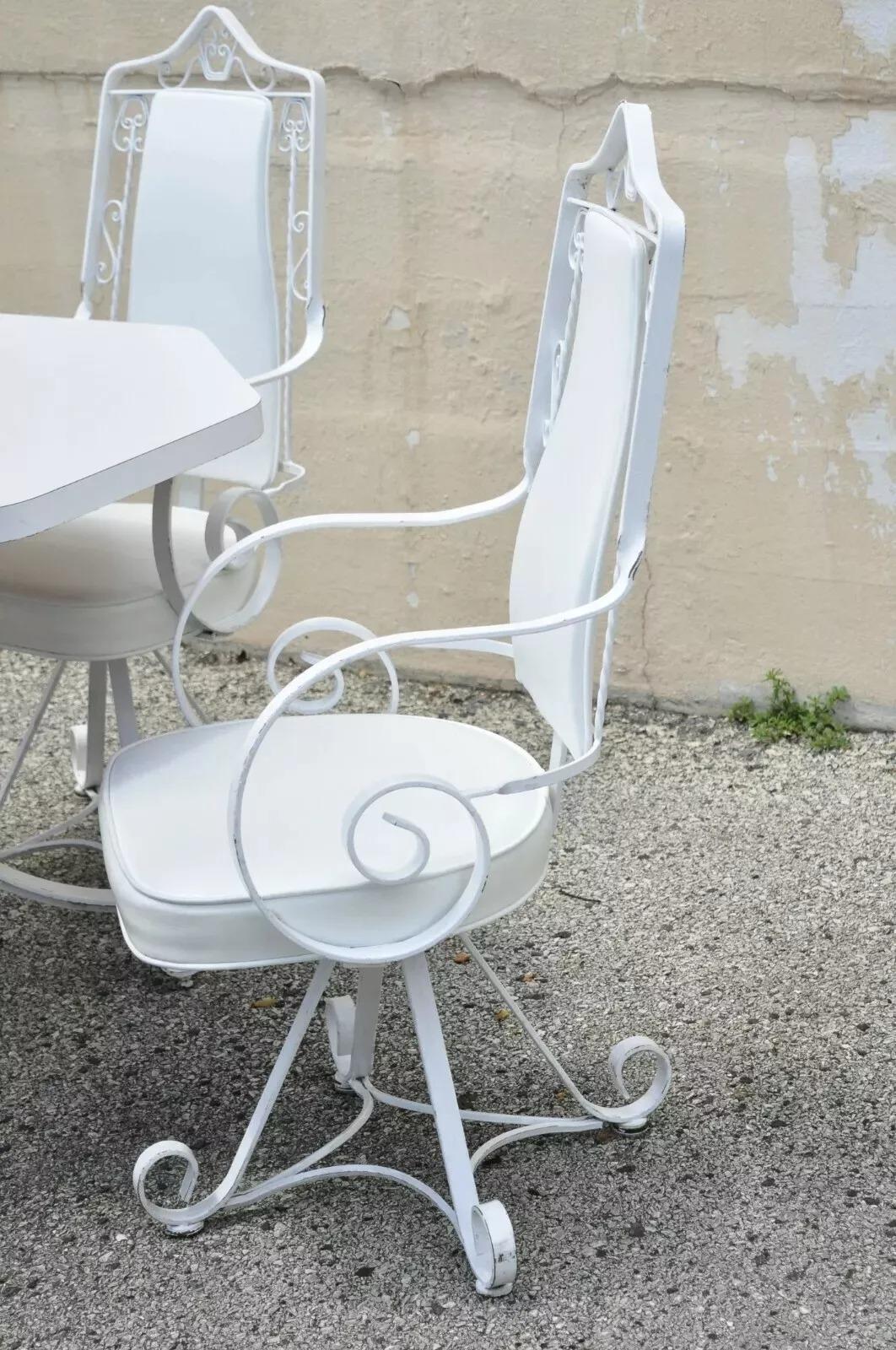 Ensemble de salle à manger pivotante vintage Hollywood Regency en fer blanc - 5 pièces en vente 4