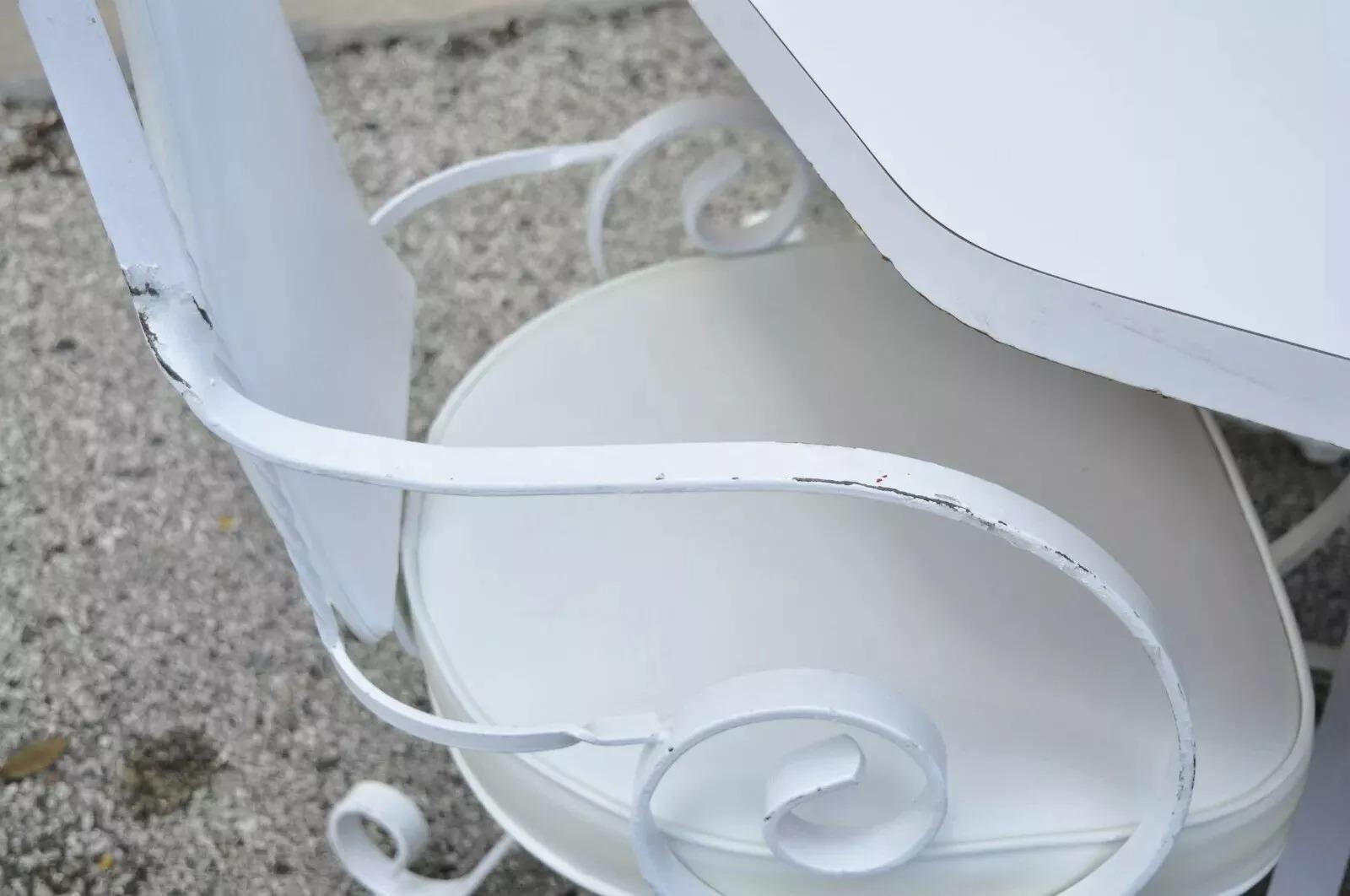 Ensemble de salle à manger pivotante vintage Hollywood Regency en fer blanc - 5 pièces en vente 2