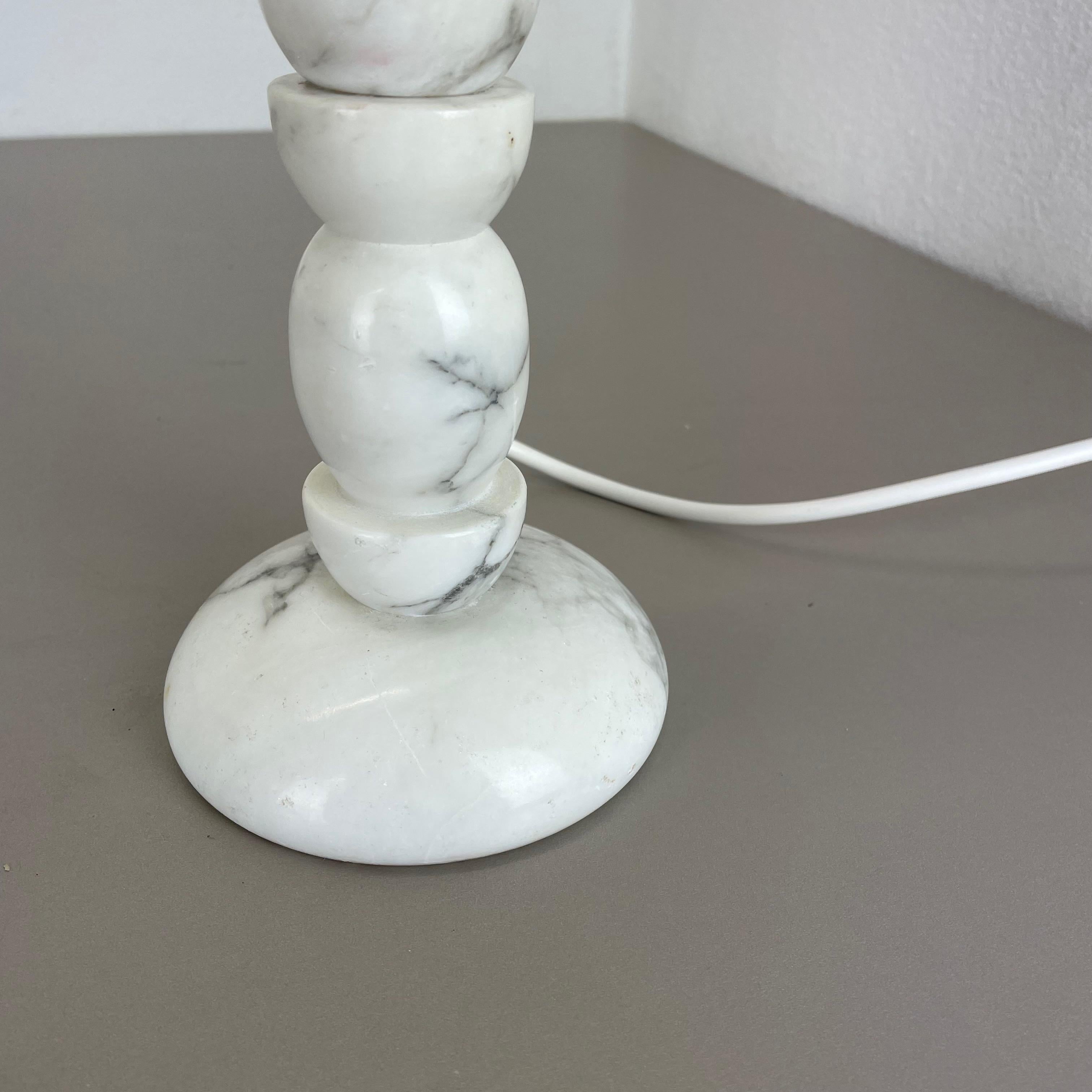 Vintage Hollywood Regency white Onyx Marble Light Base Table Light, Italy, 1970s For Sale 6