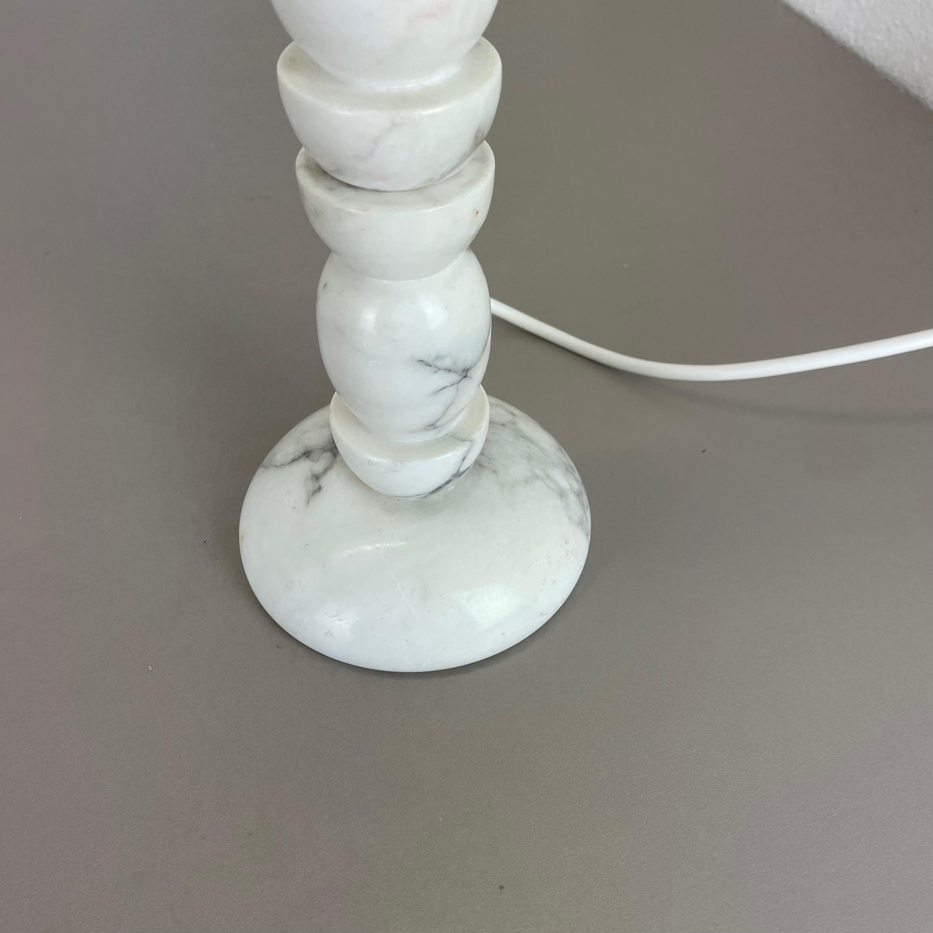 Vintage Hollywood Regency white Onyx Marble Light Base Table Light, Italy, 1970s For Sale 9