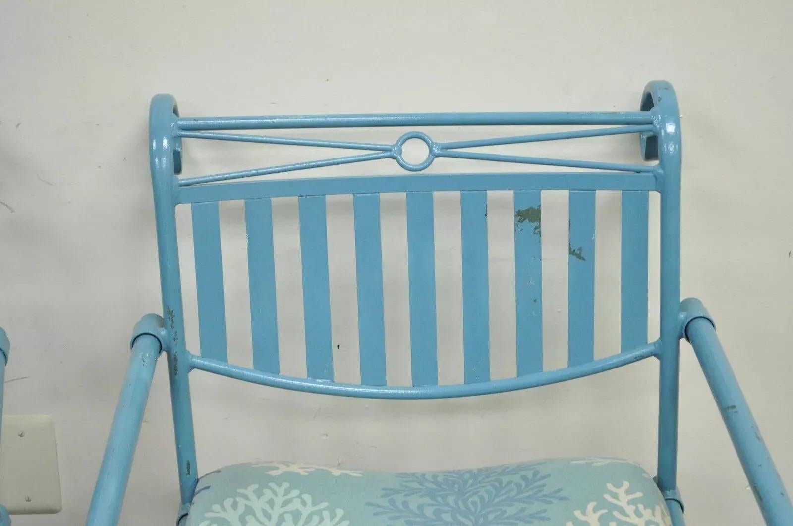 Vintage Hollywood Regency X-Frame Blau Eisen Curule Directors Sessel B - Paar im Zustand „Gut“ im Angebot in Philadelphia, PA