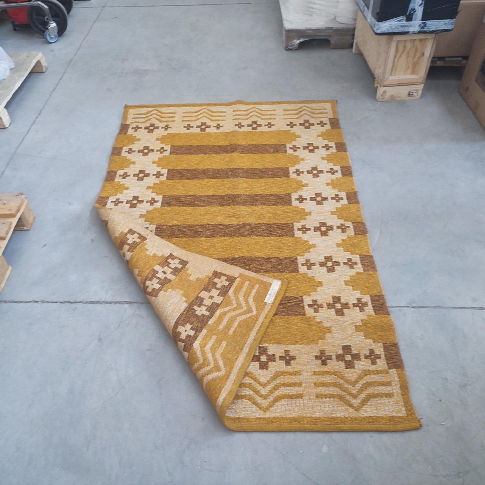 Vintage Holma Mattan Reversible Flatweave Carpet For Sale 2