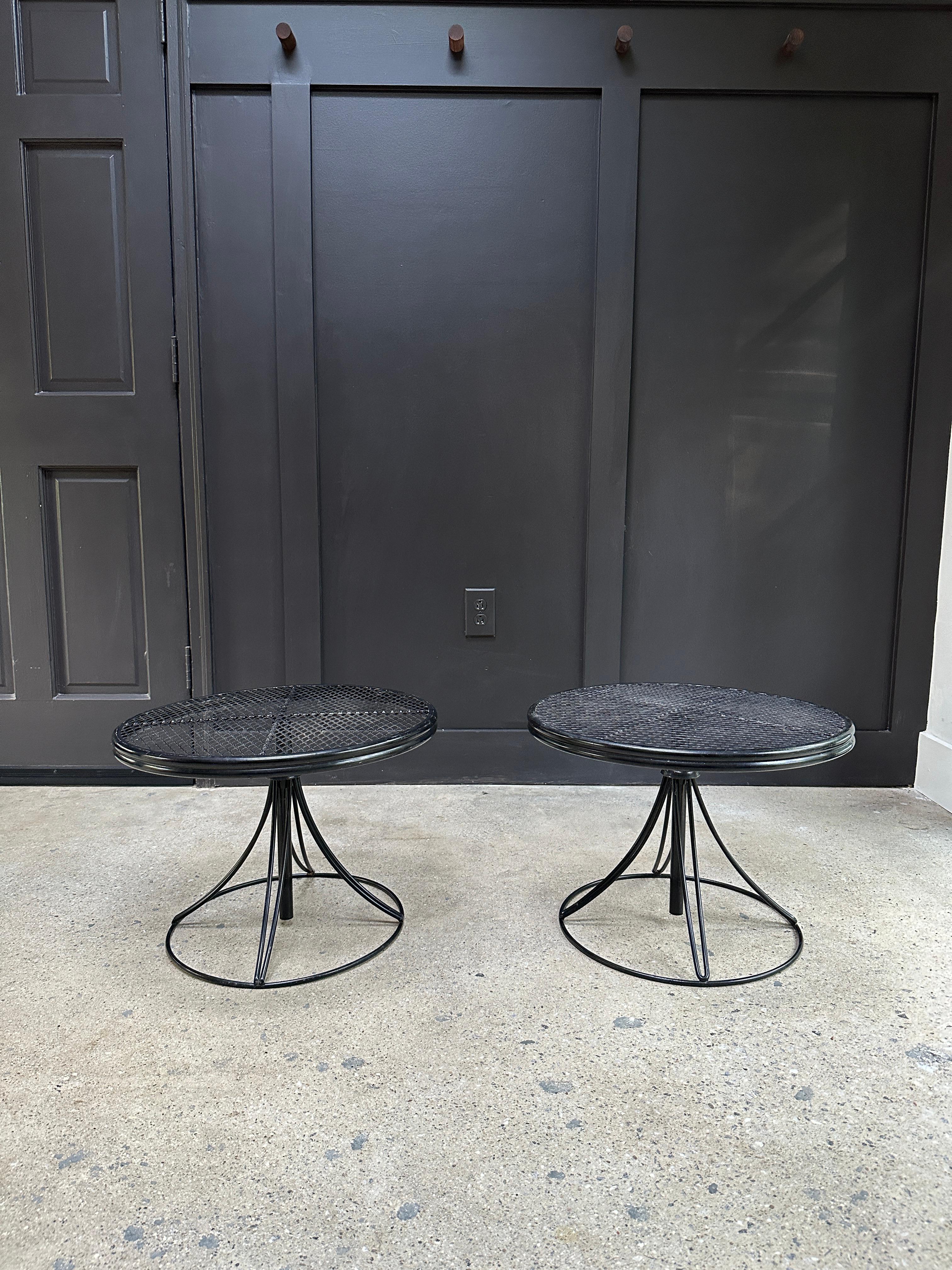 Vintage Homecrest adjustable patio tables - a pair In Good Condition For Sale In Asheville, NC