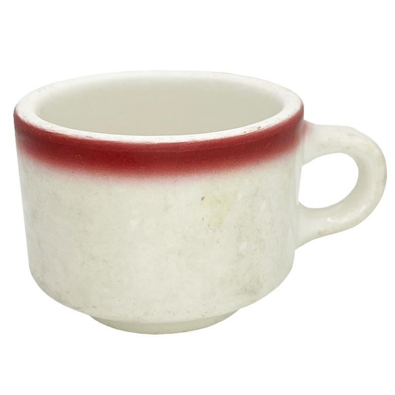 Homer Laughlin Restaurantware, Couchtische und Untertasse in Ombre Pink, Vintage (20. Jahrhundert) im Angebot