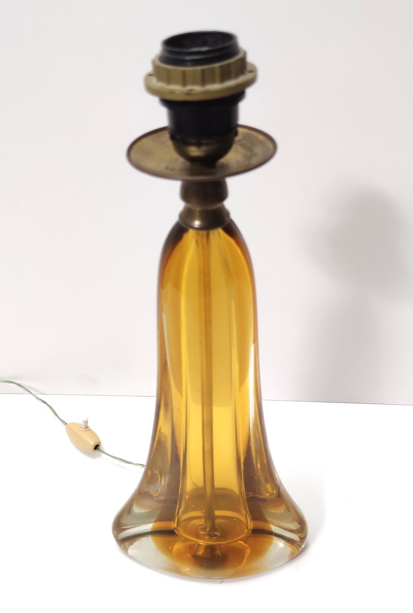 Vintage Honey Yellow Murano Glass Table Lamp Ascribable to Gino Cenedese, Italy 3