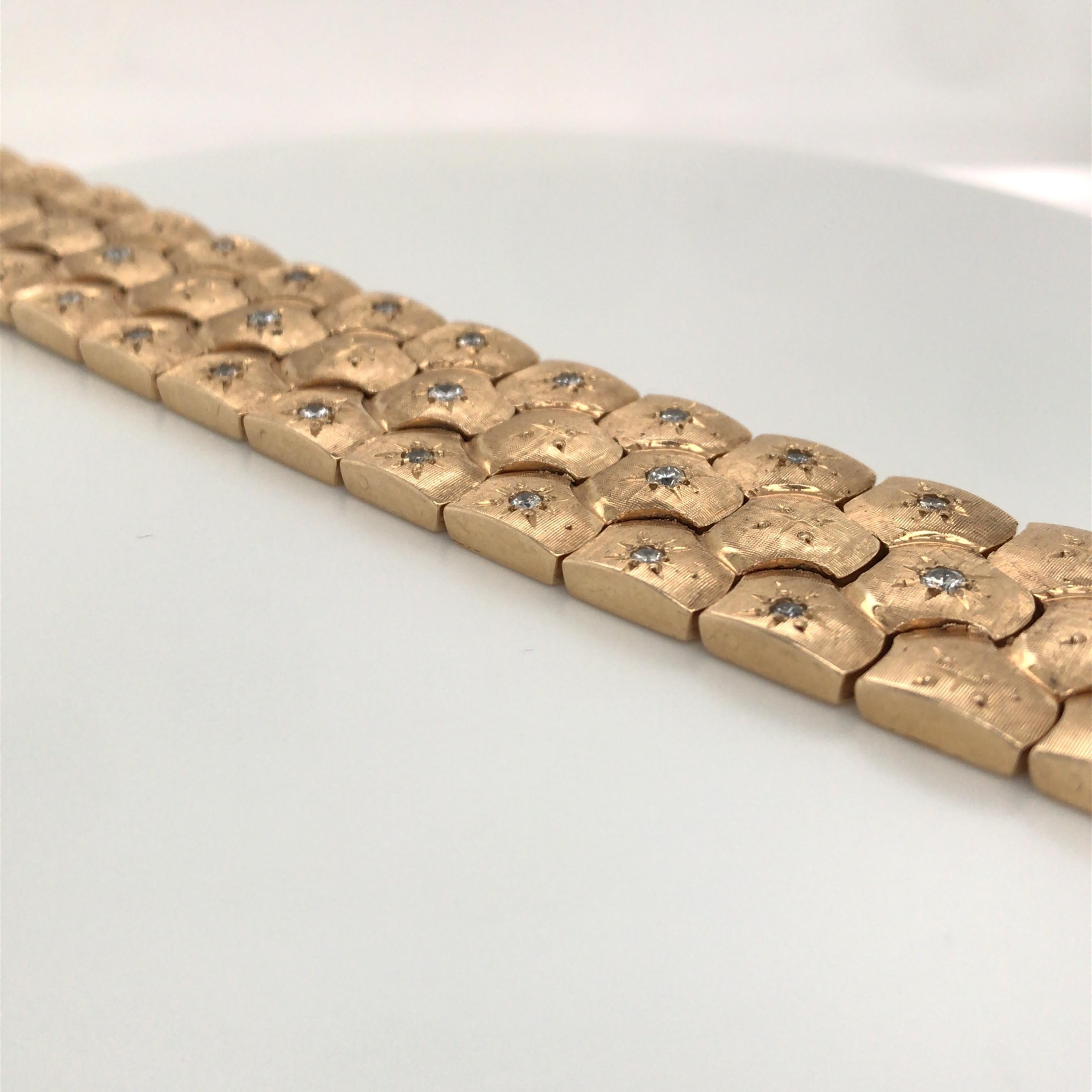 Vintage Honeycomb 14 Karat Yellow Gold Diamond Bracelet 0.60 Carat In Excellent Condition In New York, NY